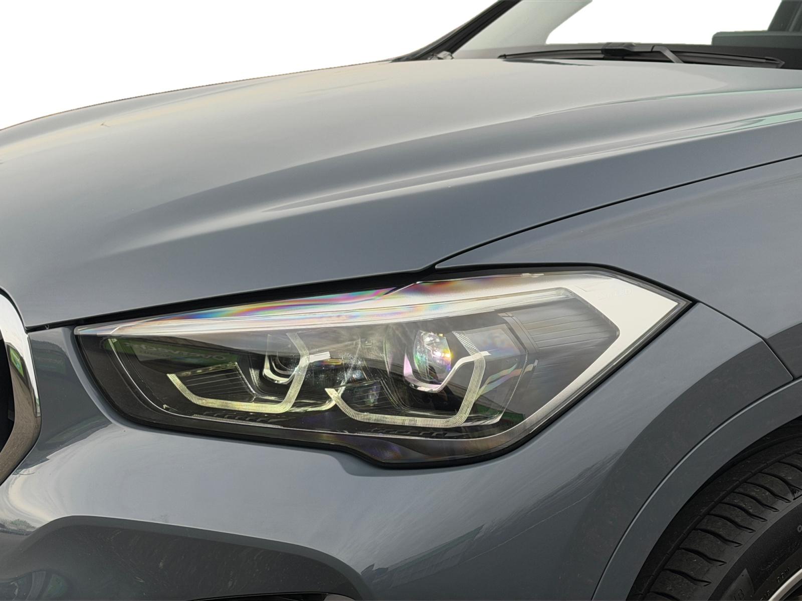 Foto van BMW X1 Xdrive25e