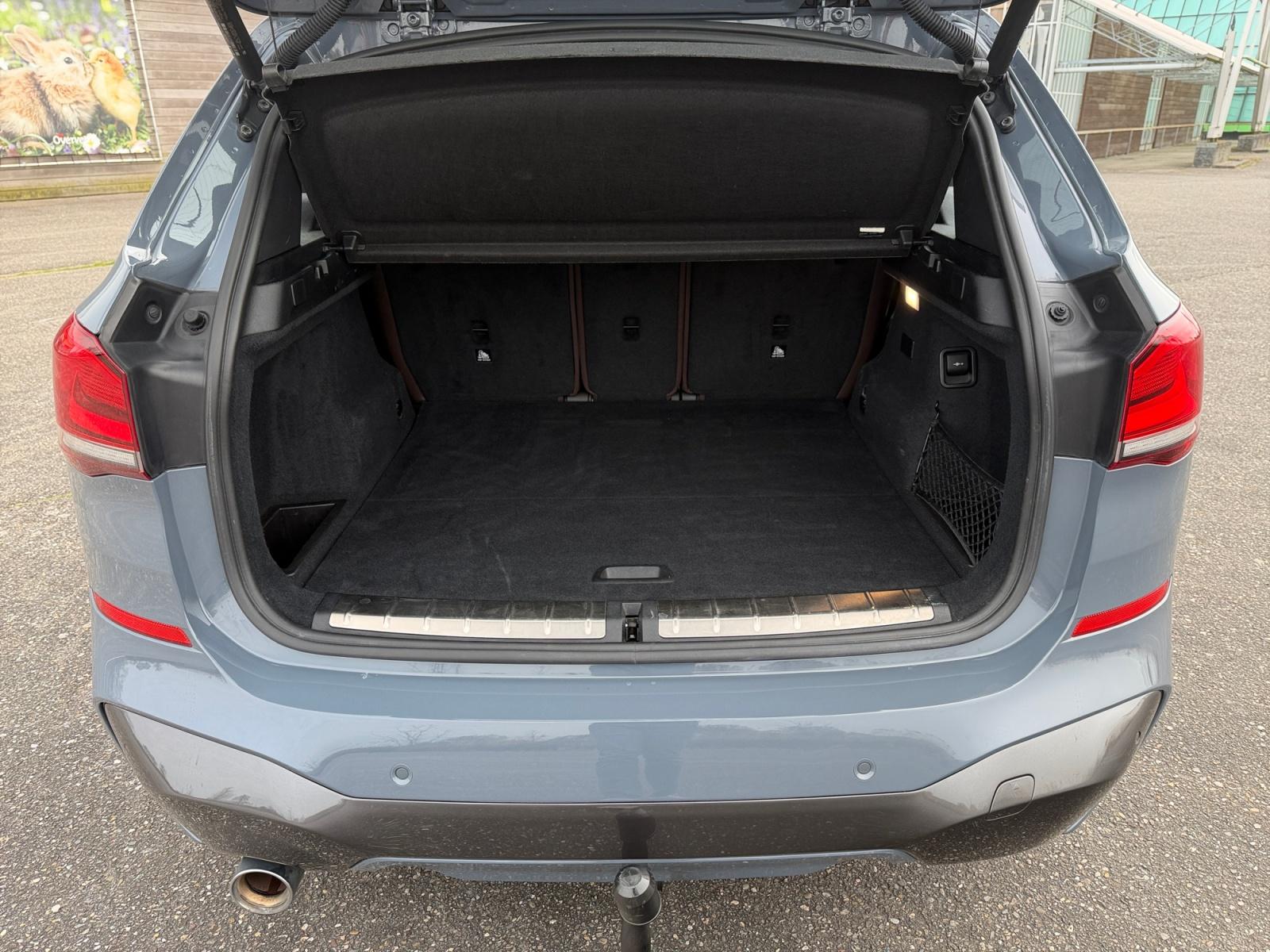 Foto van BMW X1 Xdrive25e
