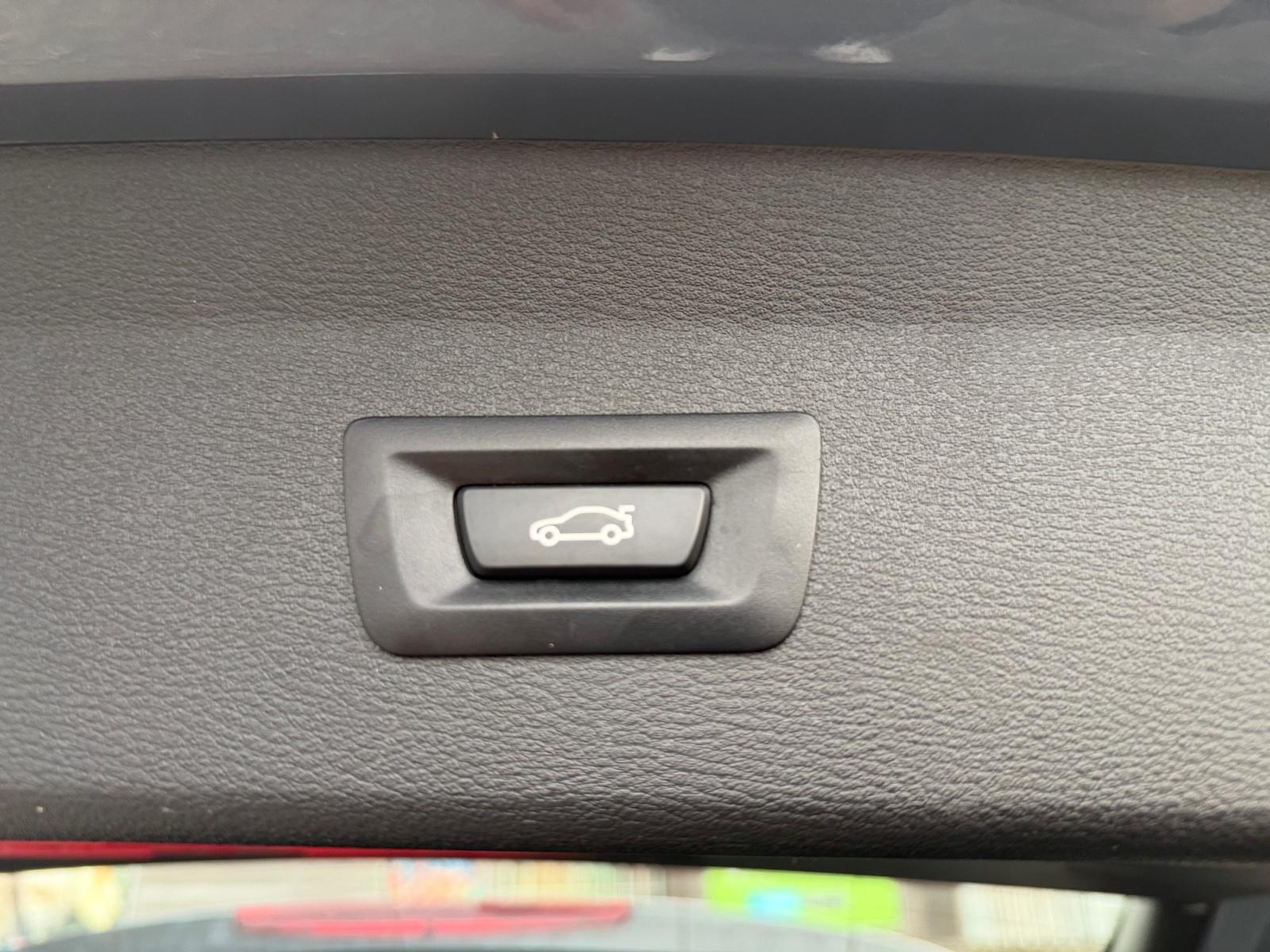Foto van BMW X1 Xdrive25e