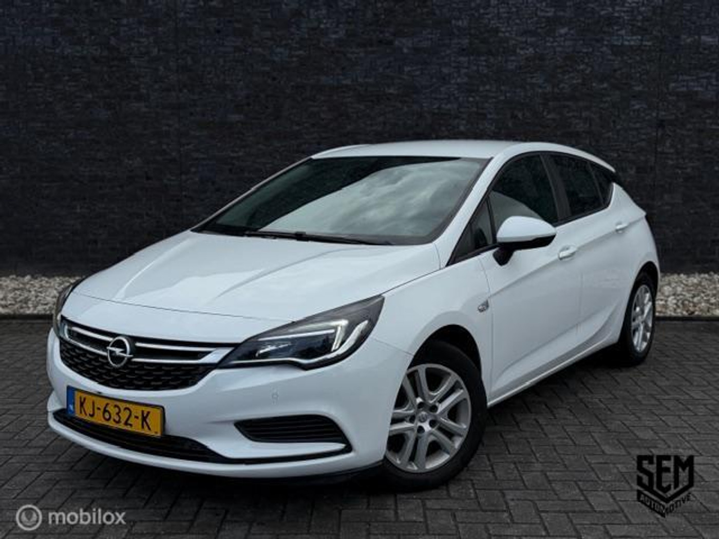 Opel Astra 1.0 Selection 2016 - voorkant