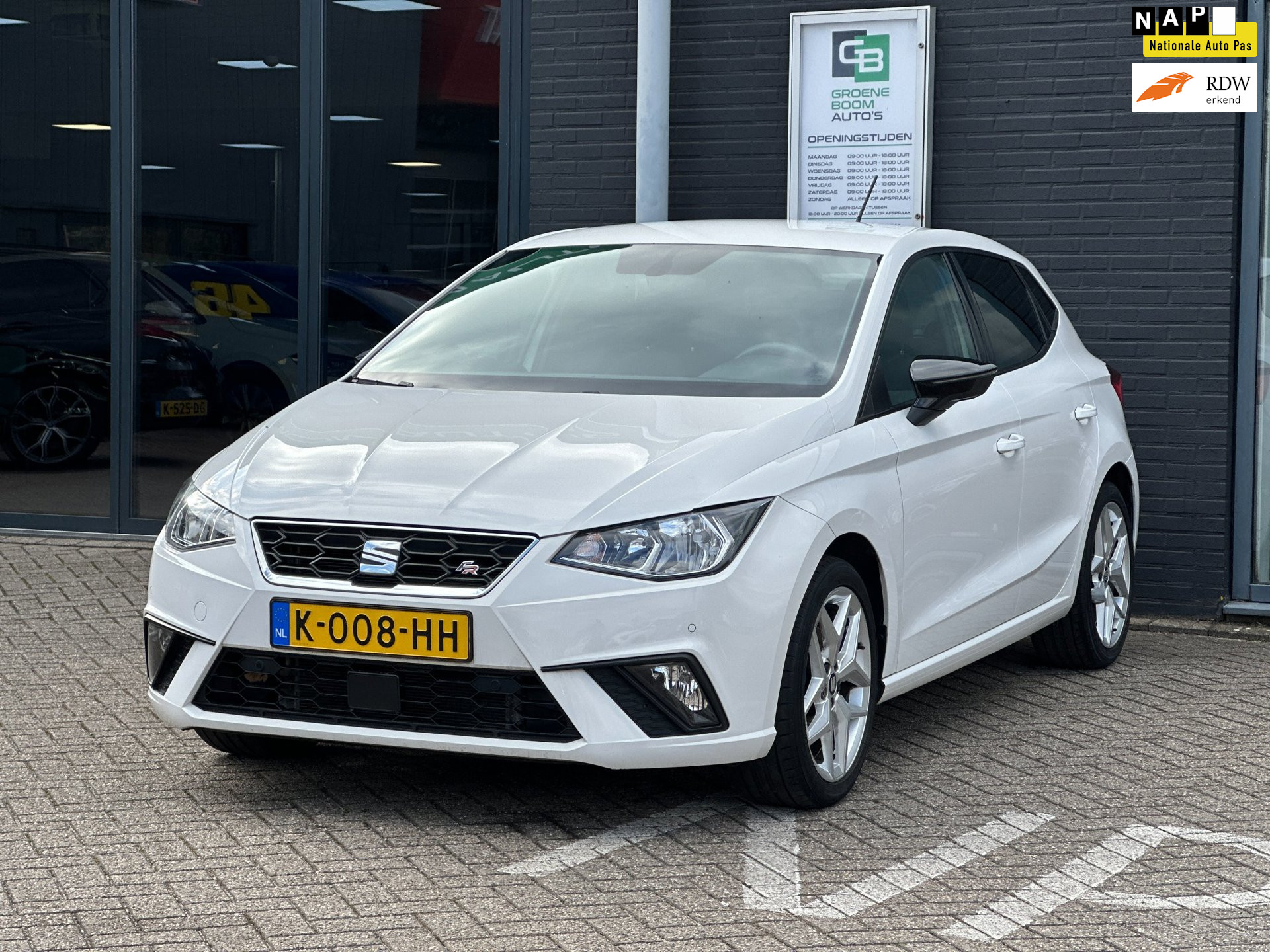 Seat Ibiza 1.0 TSI FR Business Intense/CAMERA/CARPLAY/NAVI/NL-AUTO NAP!! 2021 - voorkant