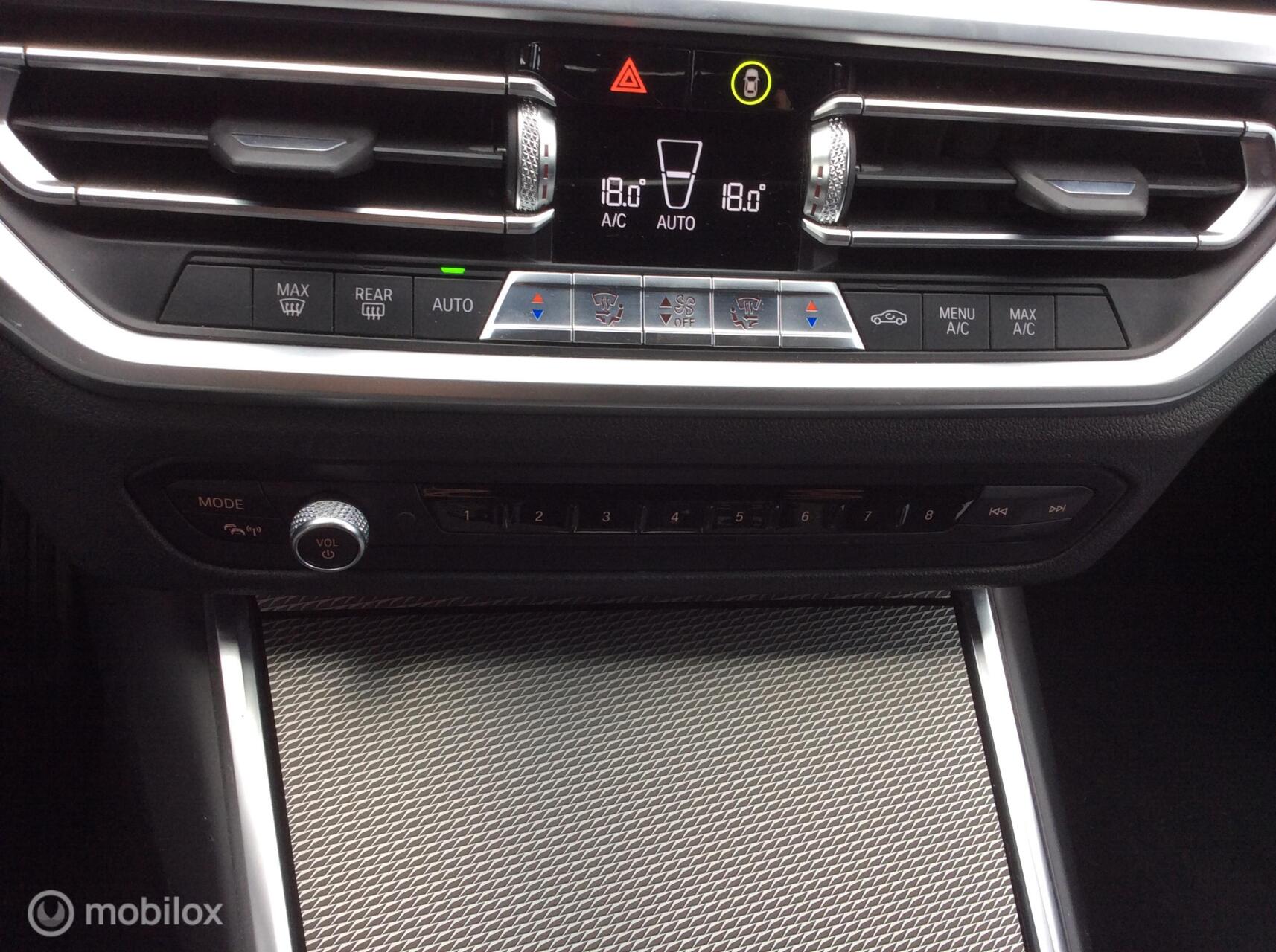 Foto van BMW 318i