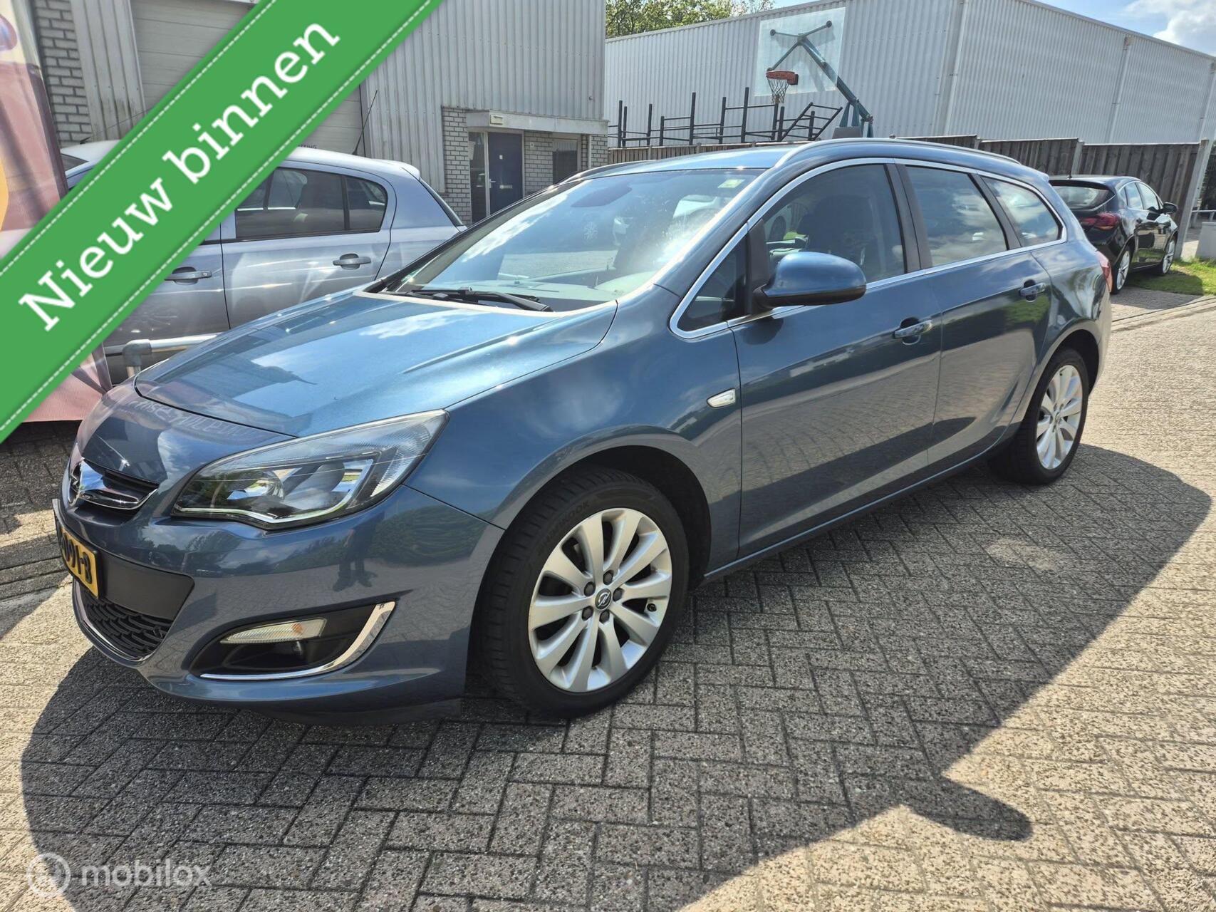 Foto van OPEL ASTRA SPORTS TOURER