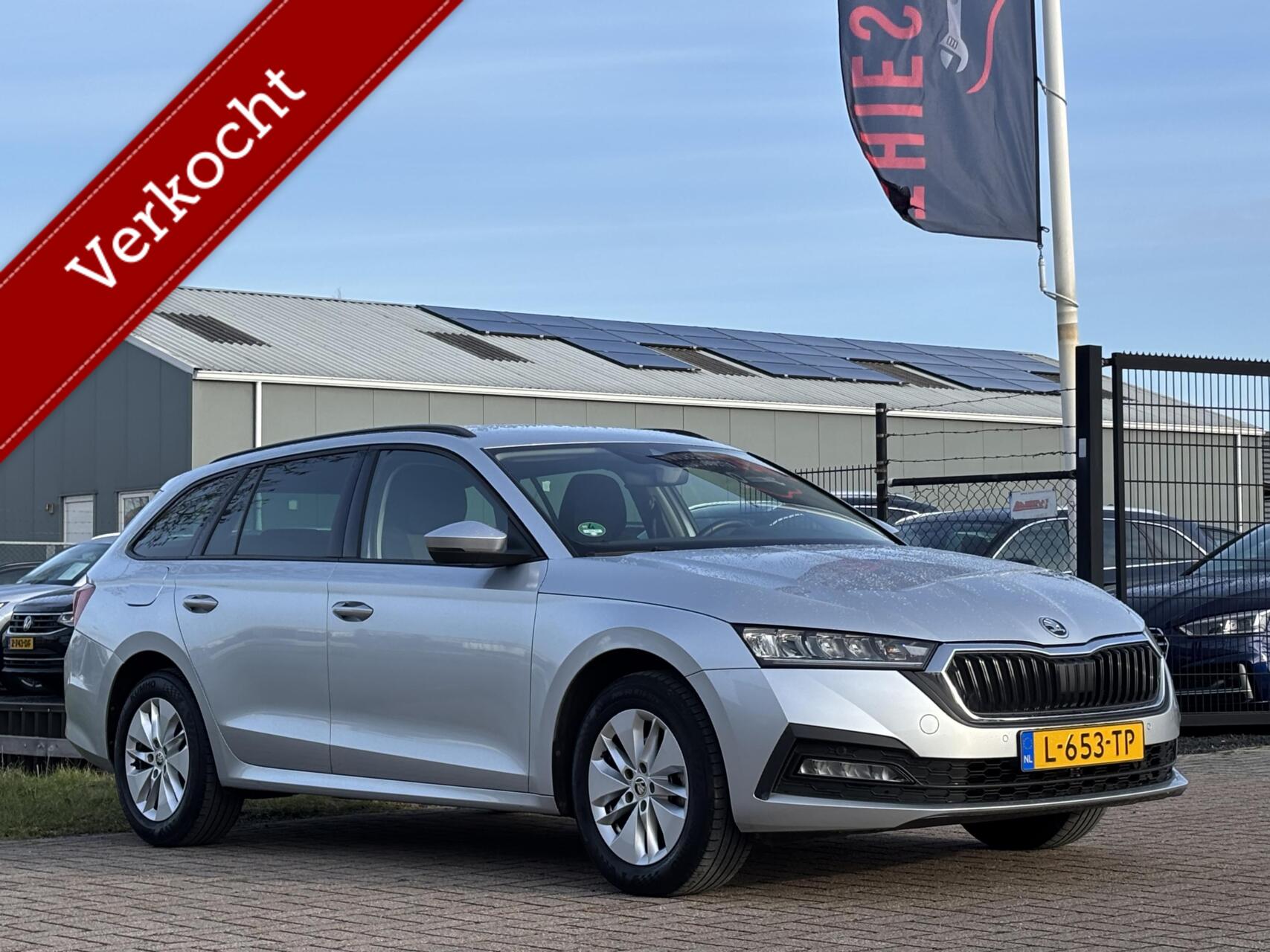 Skoda Octavia 1.0 TSI Business Edition cruise apple carplay 2021 - voorkant