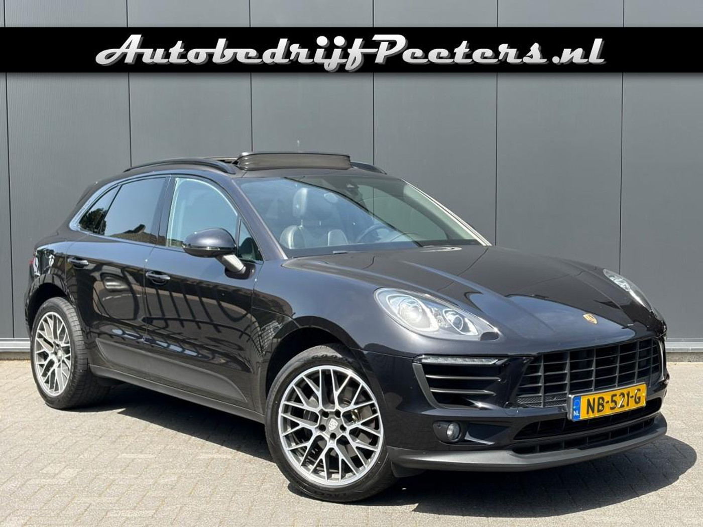 Foto van PORSCHE MACAN