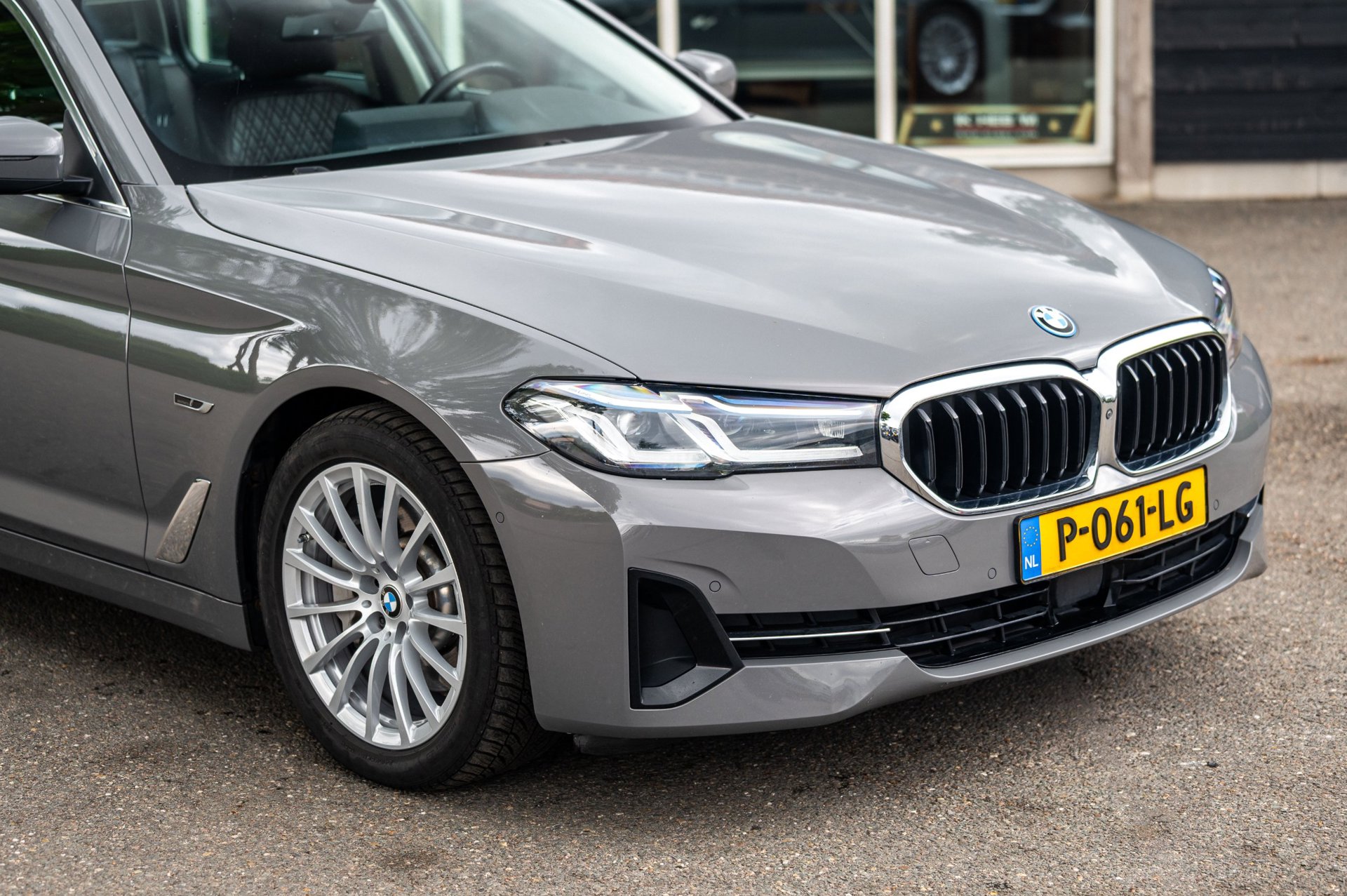 Foto van BMW 530e
