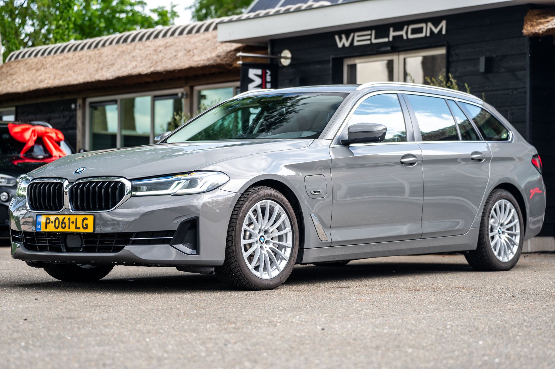 Foto van BMW 530e
