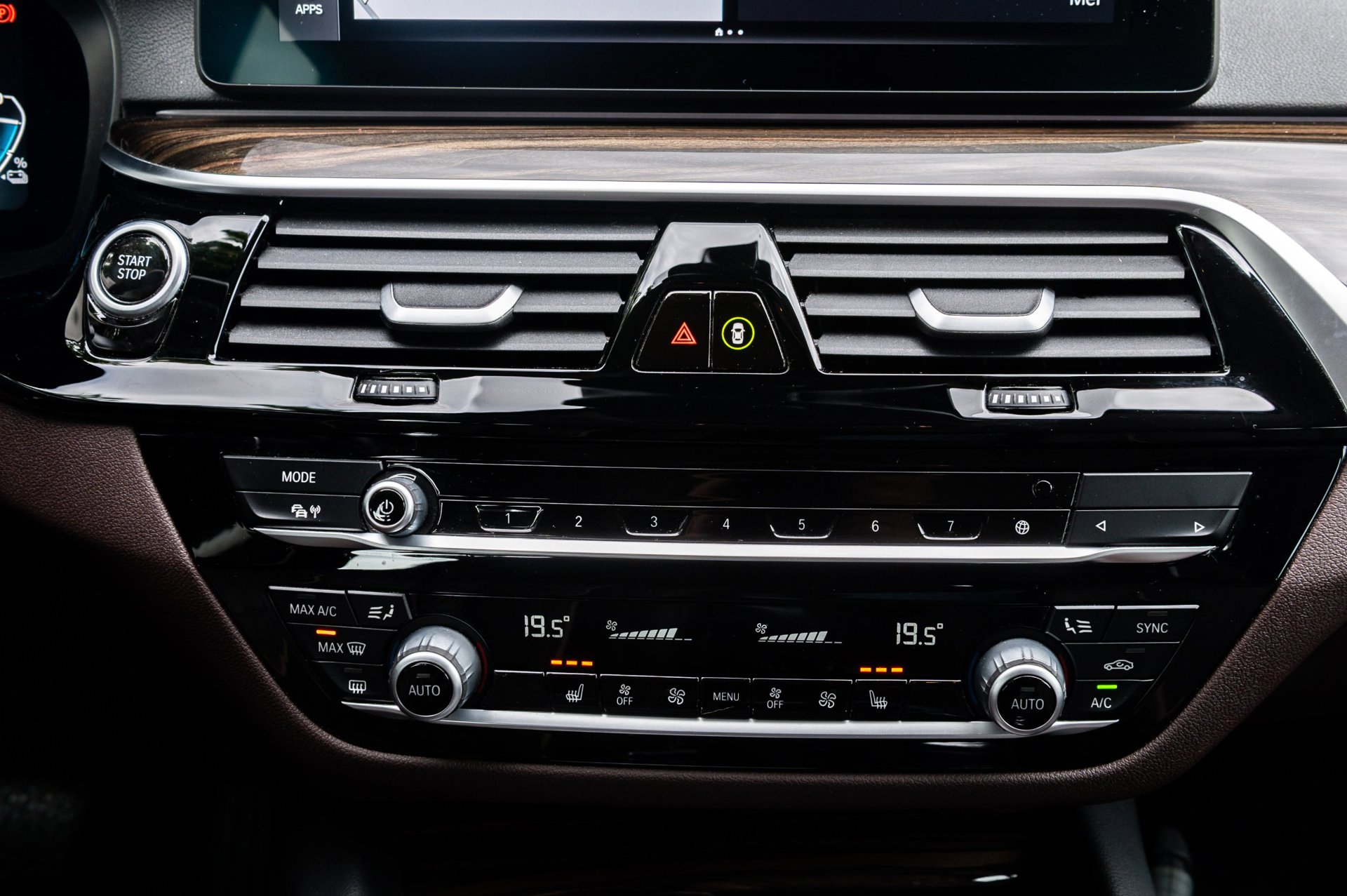 Foto van BMW 530e