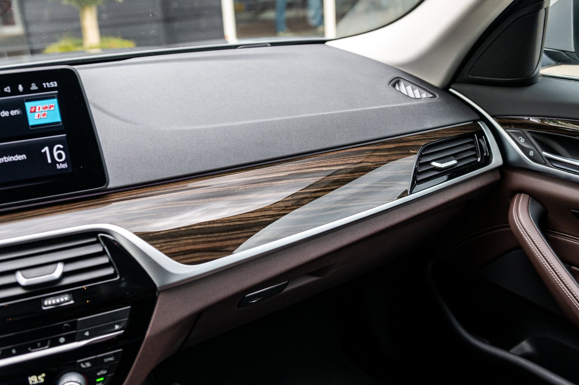 Foto van BMW 530e