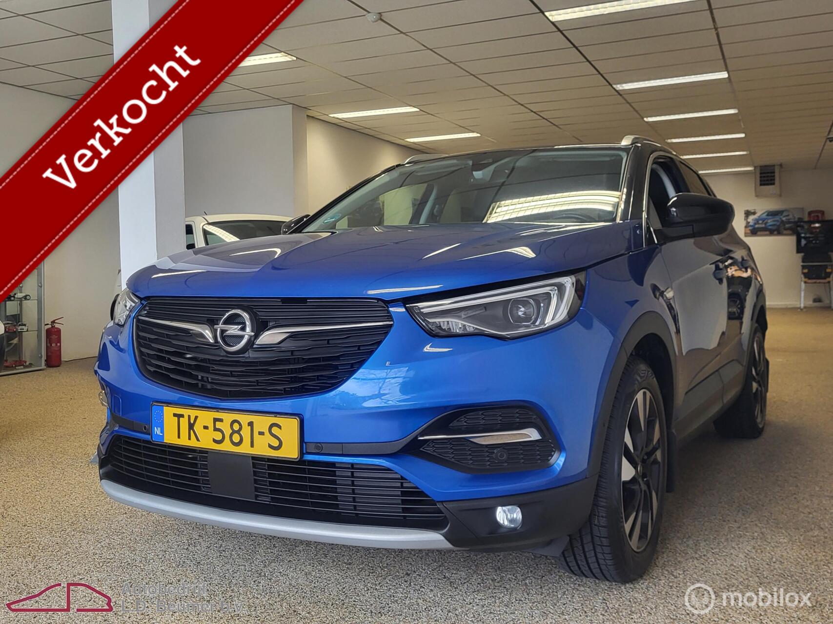 Foto van OPEL GRANDLAND X