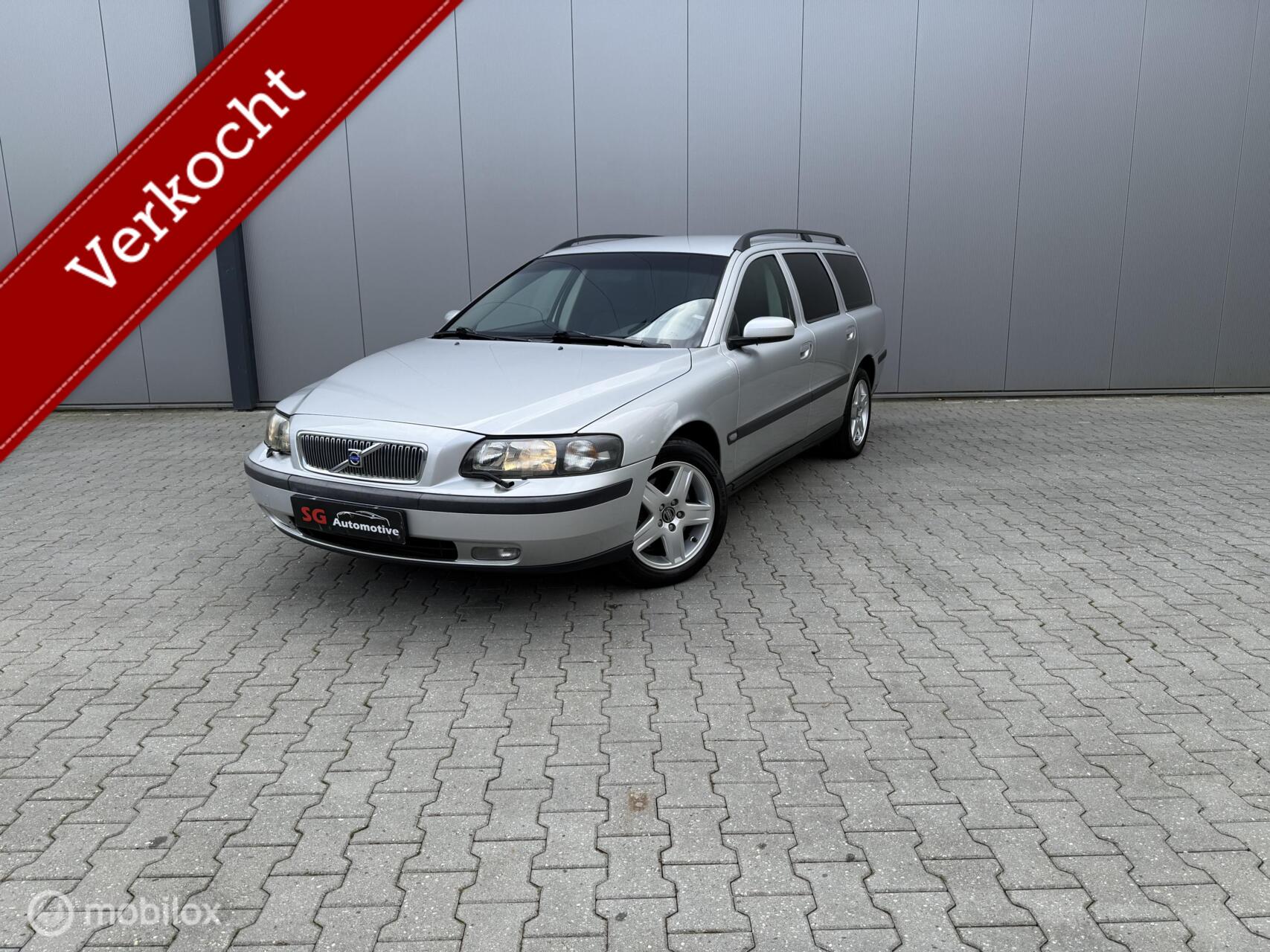 Volvo V70 2.4 Automaat Topstaat 2003 - voorkant