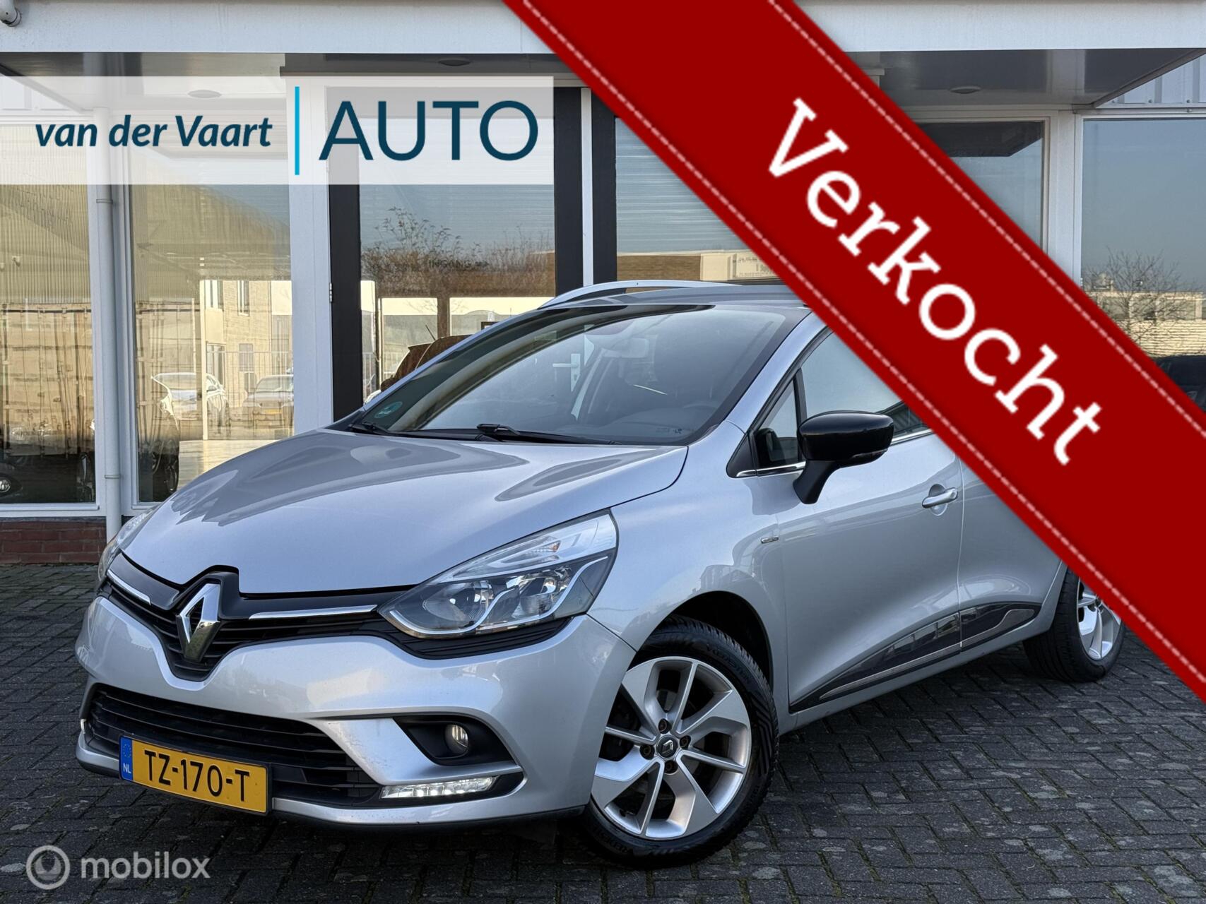Renault Clio 0.9 TCe Limited / Cruise / PDC / Navi / Led / Trekhaak 2018 - voorkant