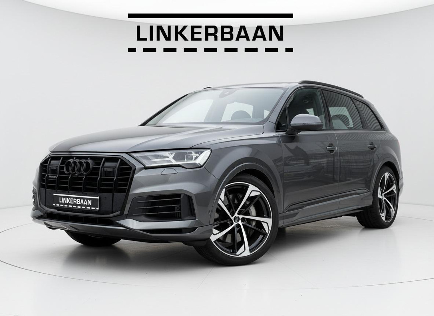 Foto van AUDI Q7 55 TFSI e