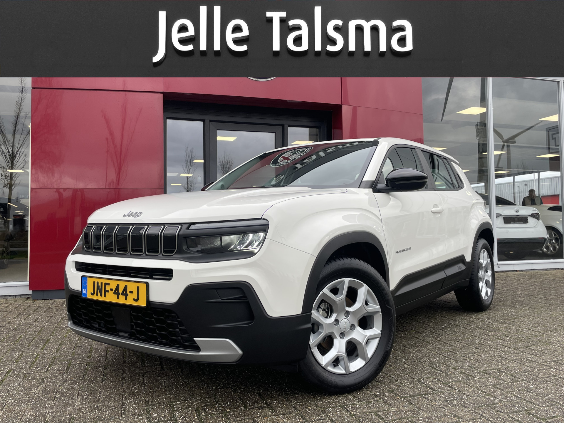 Foto van JEEP AVENGER