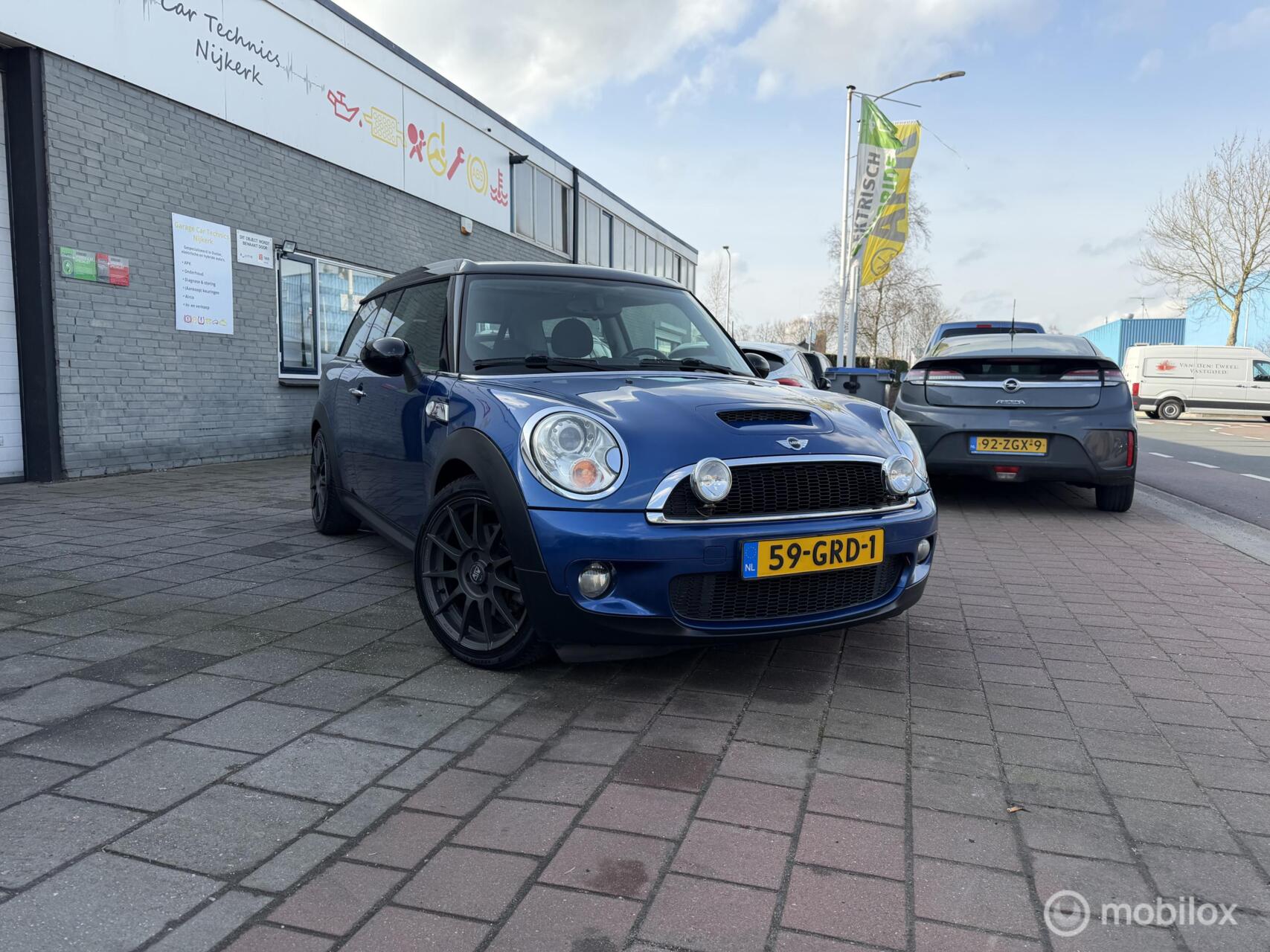 Foto van MINI MINI COOPER S CLUBMAN