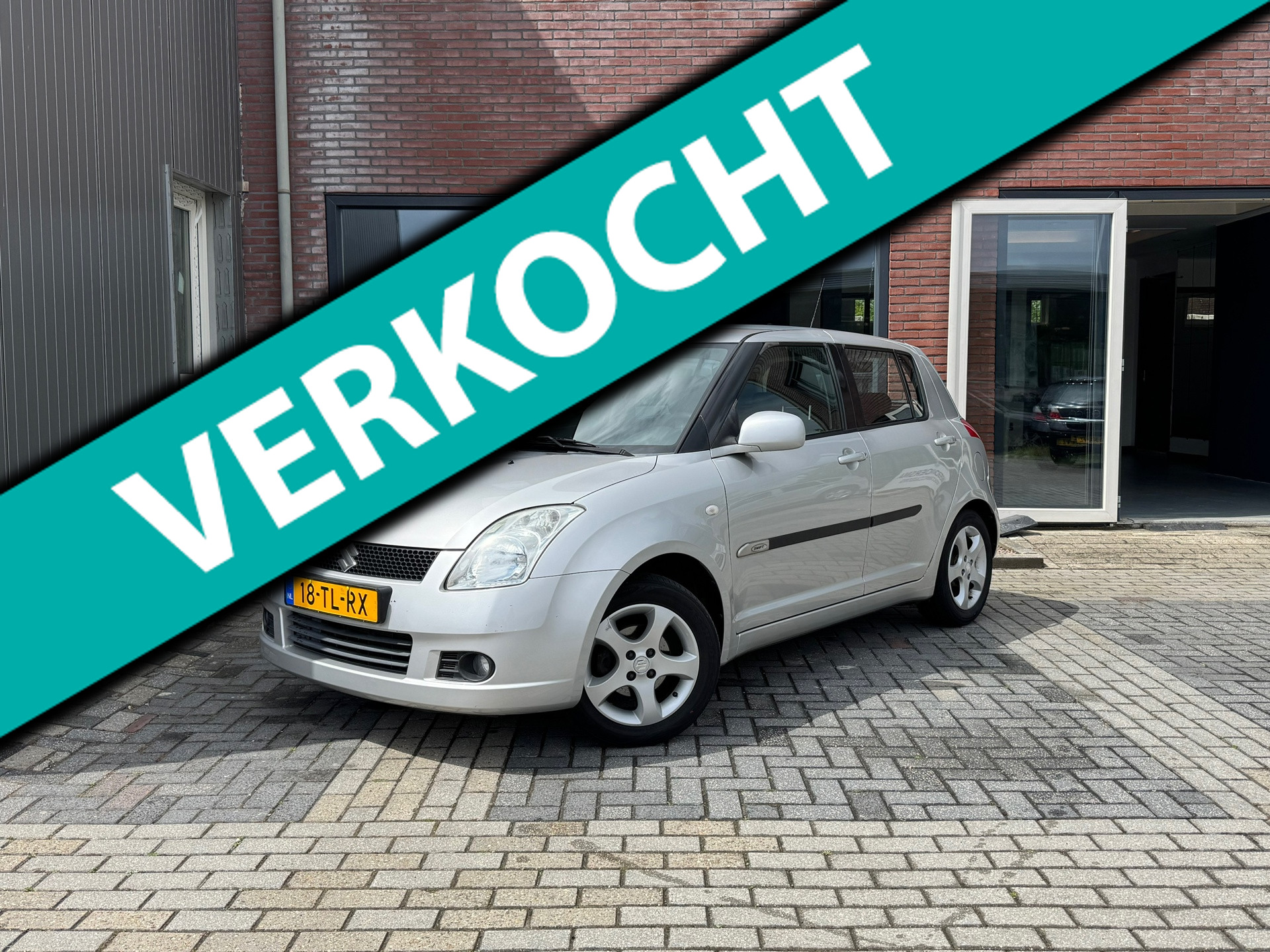 Foto van SUZUKI SWIFT