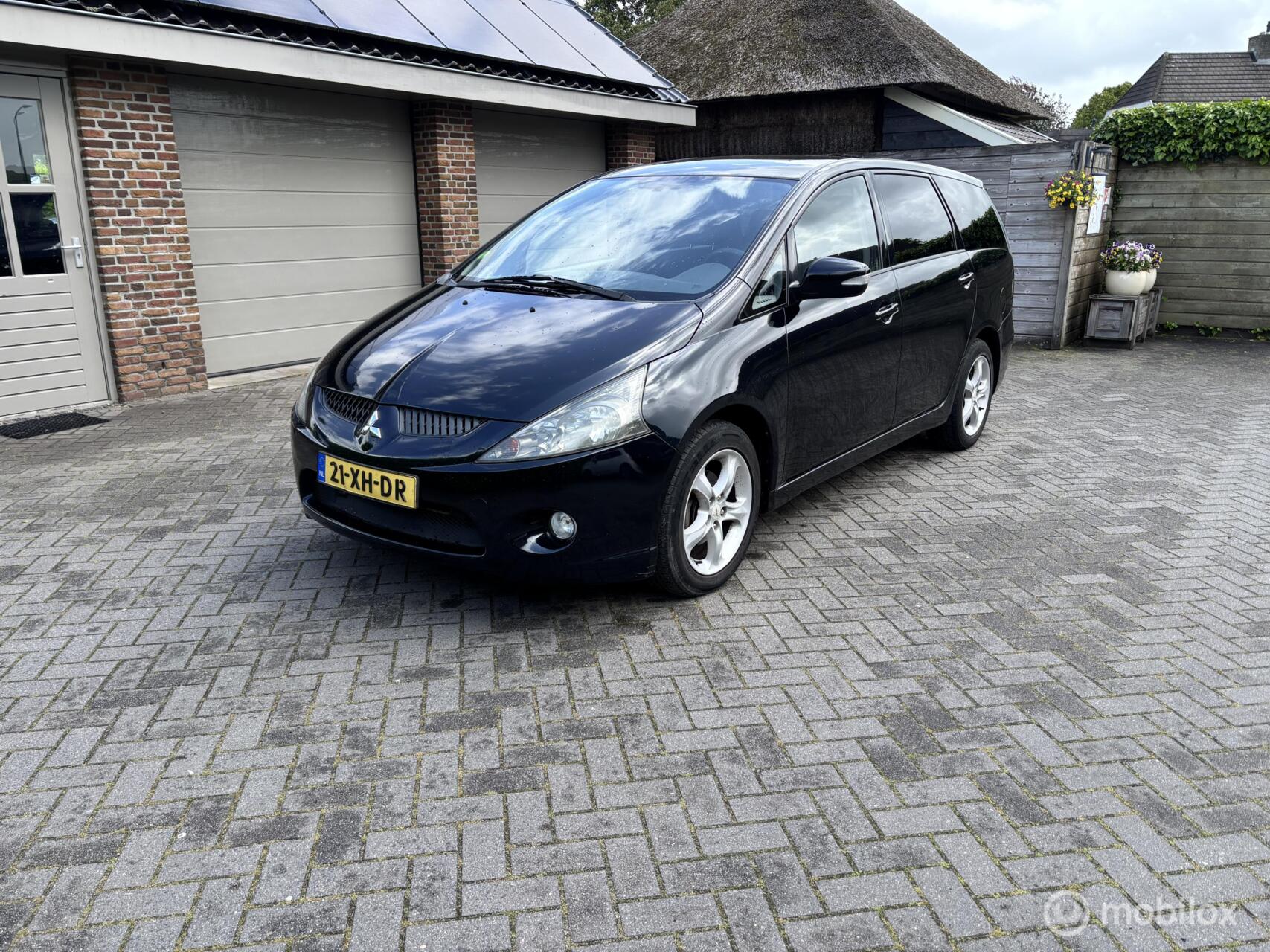 Foto van MITSUBISHI MITSUBISHI GRANDIS