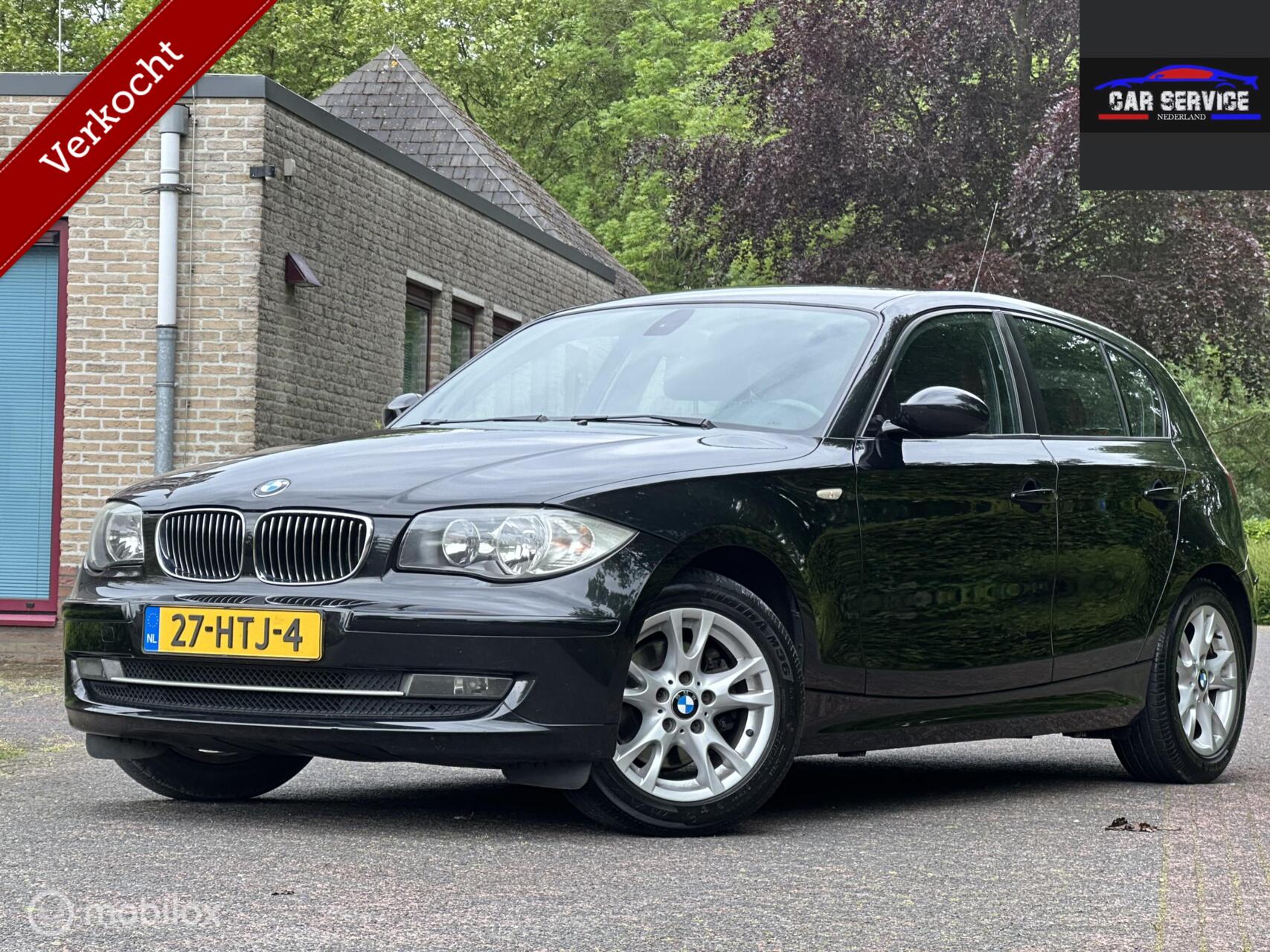 BMW 1er Reihe 120i High Executive/NAP/APK/PDC/LMV/NETTE STAAT 2009 - voorkant