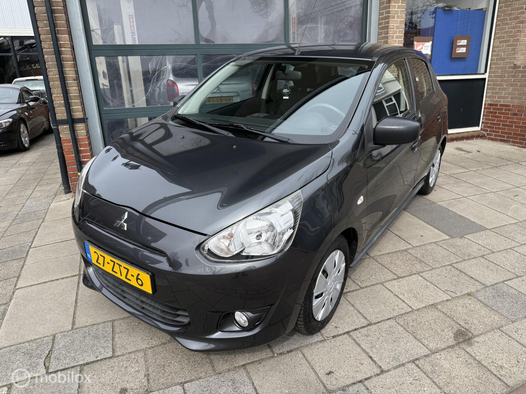 Foto van MITSUBISHI MITSUBISHI SPACE STAR