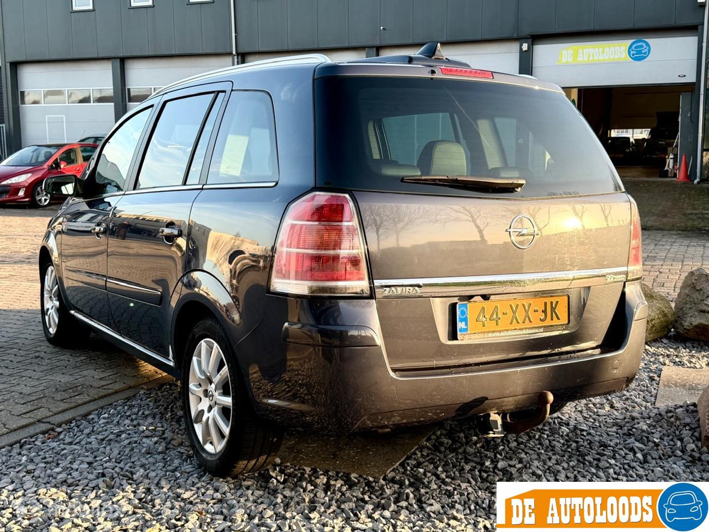 Foto van Opel Zafira