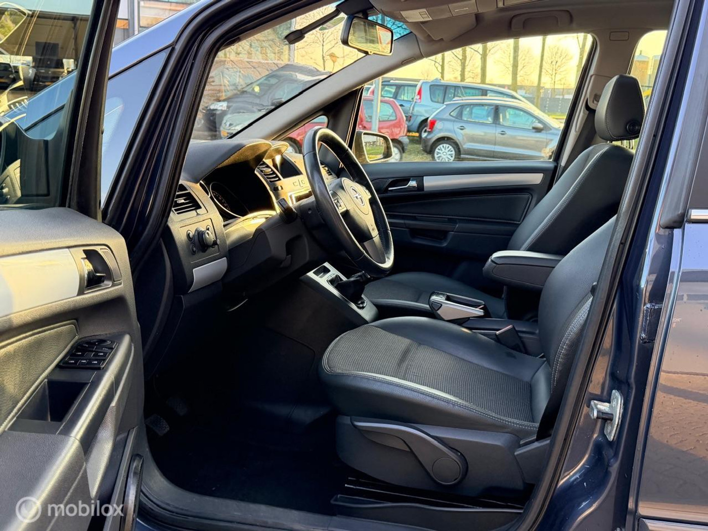 Foto van Opel Zafira