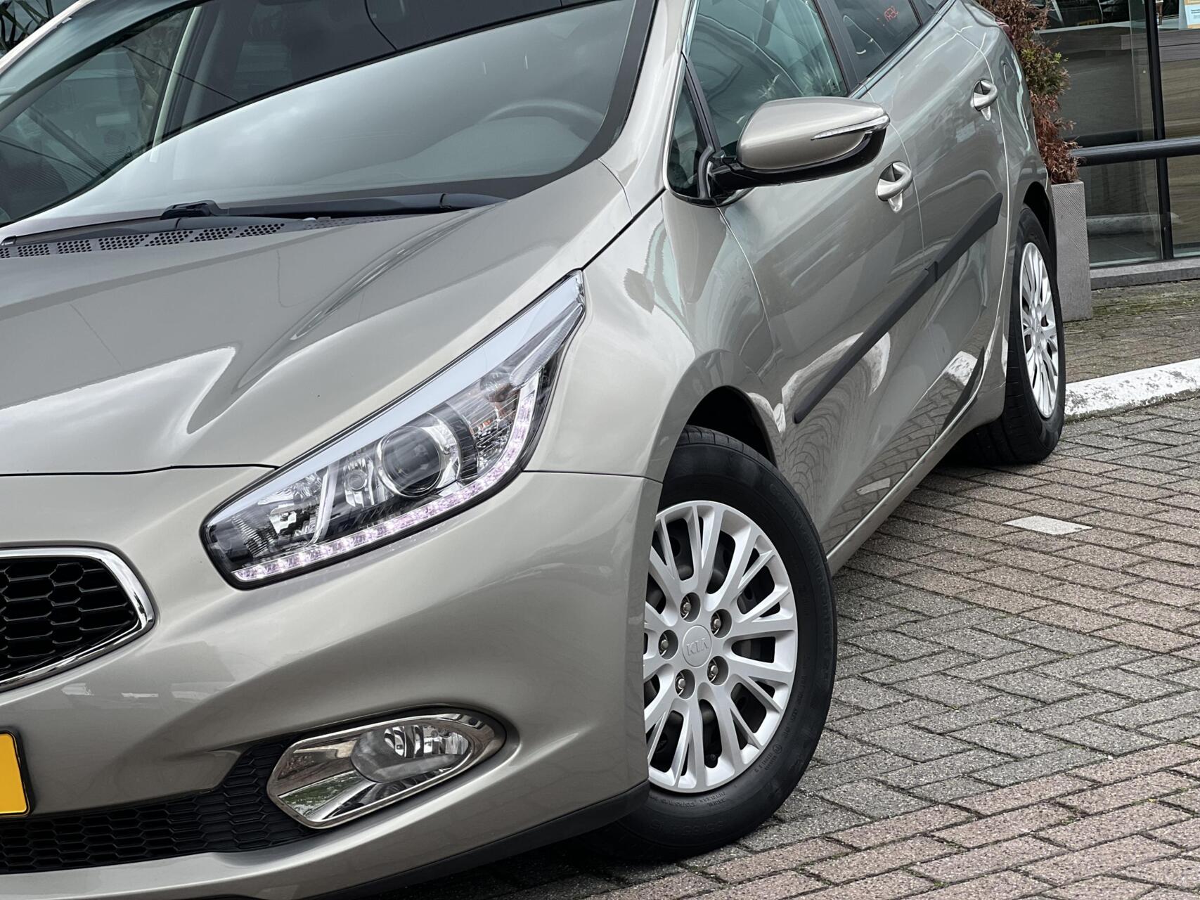 Foto van Kia Cee D