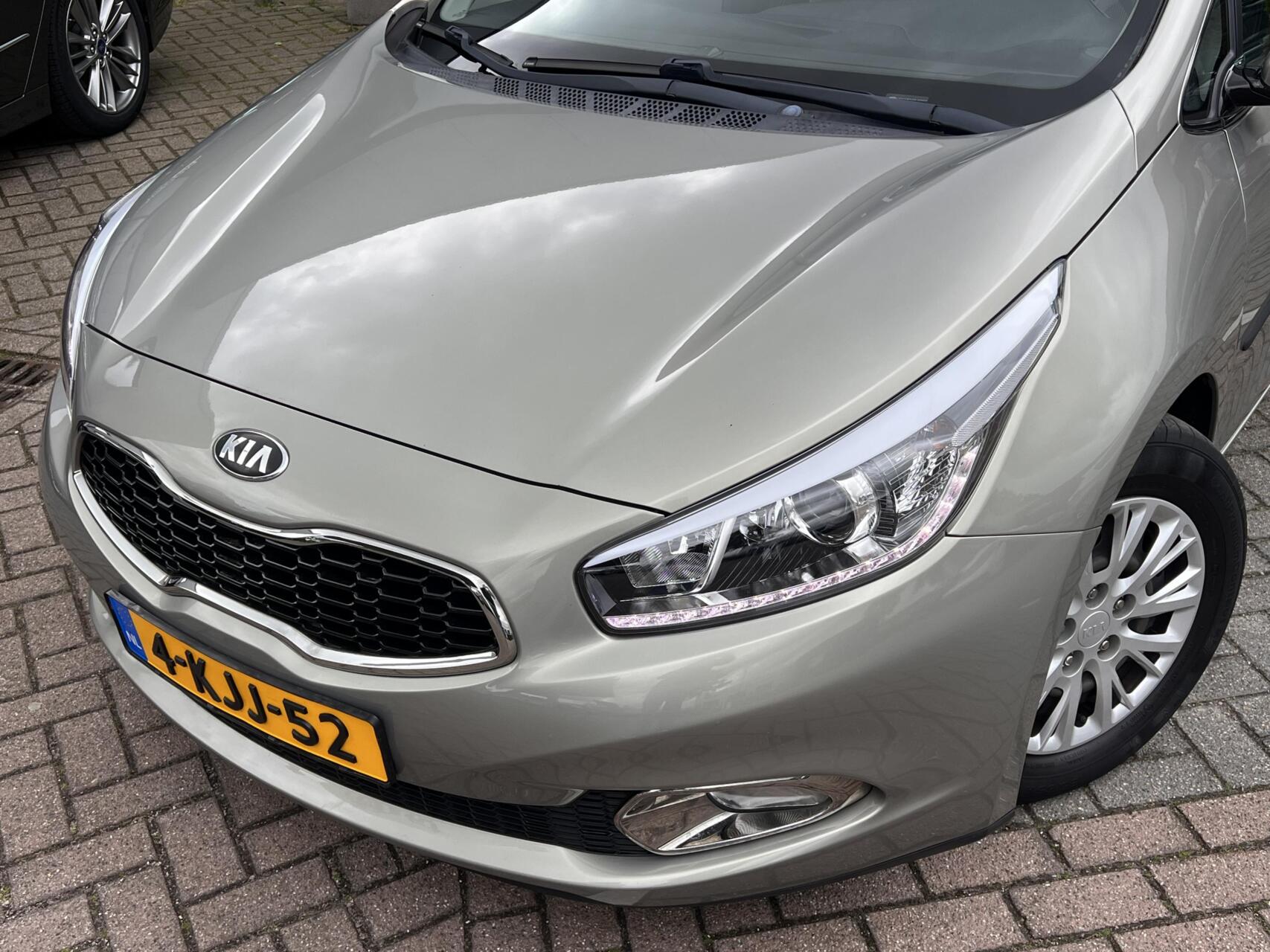 Foto van Kia Cee D