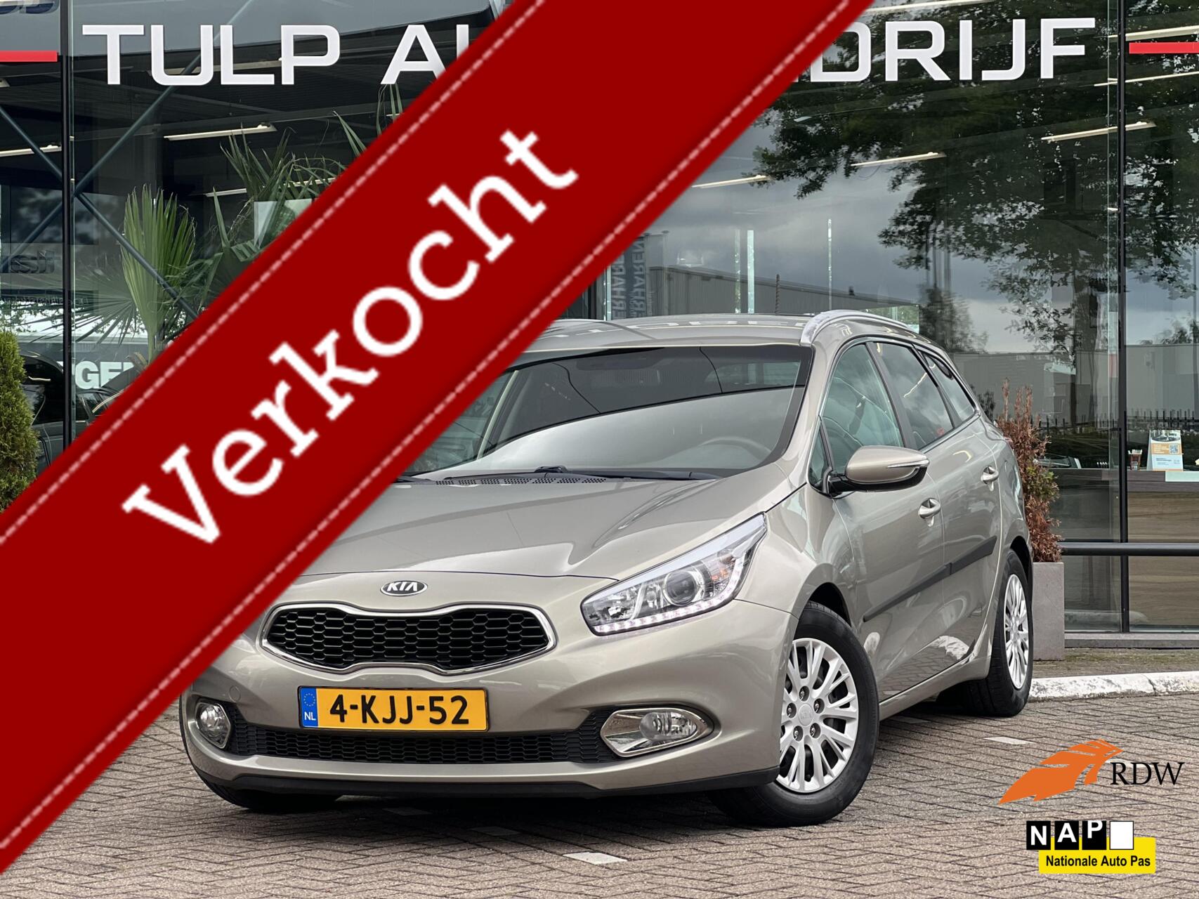 Kia Cee D 1.6 GDI Business Pack Airco Clima Cruise 2013 - voorkant