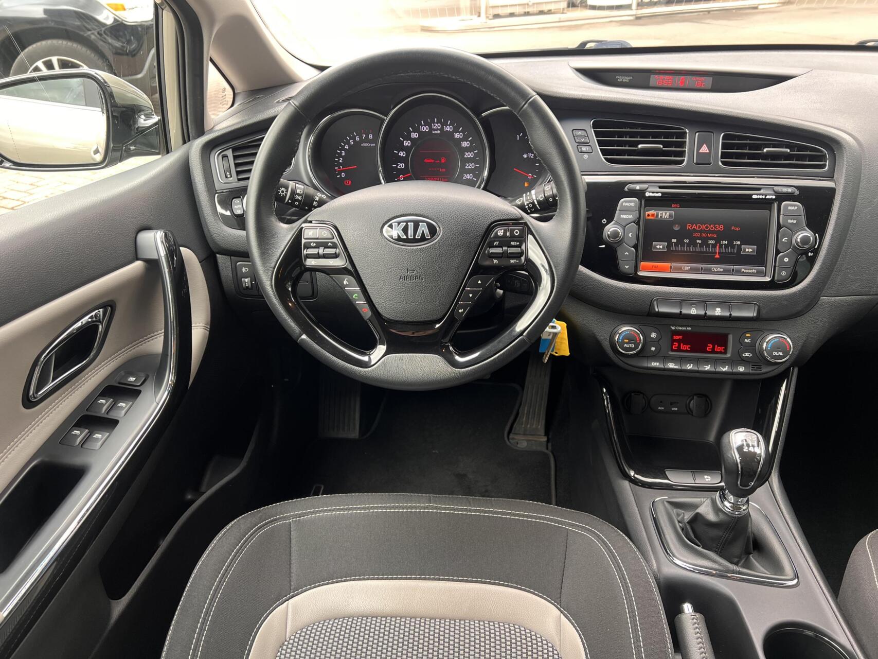 Foto van Kia Cee D