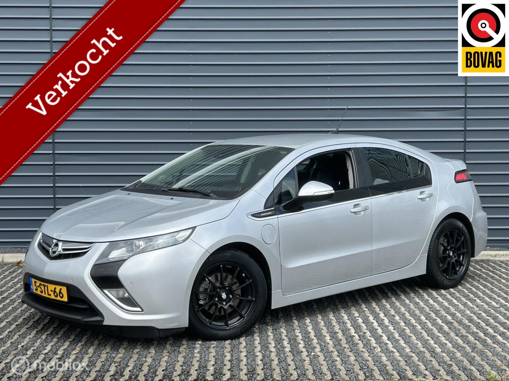 Opel Ampera 1.4 2013 - voorkant