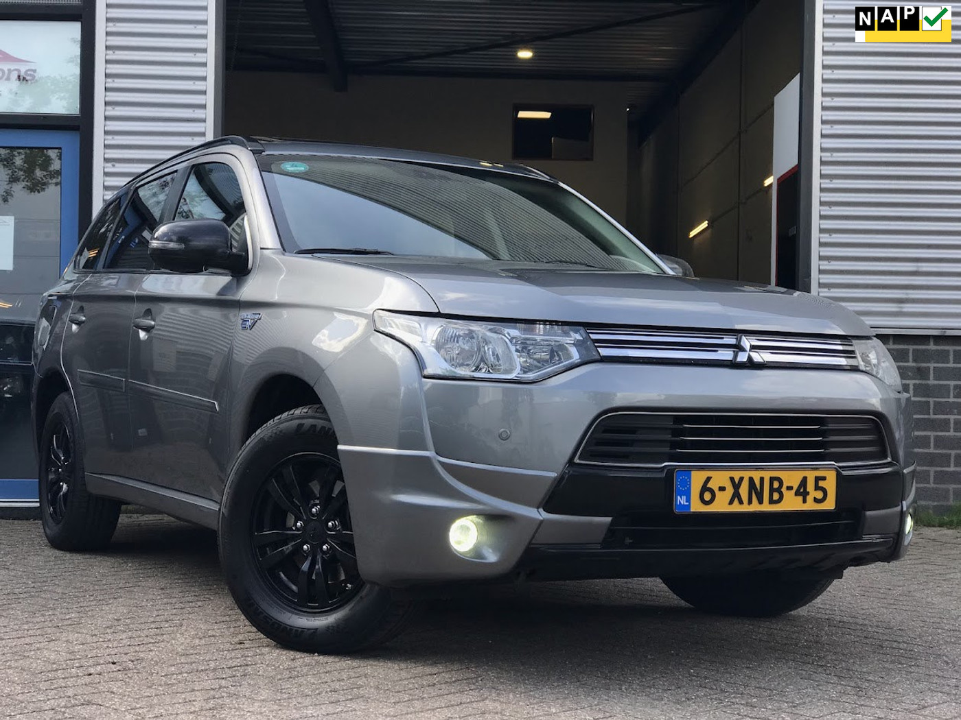Foto van MITSUBISHI MITSUBISHI OUTLANDER