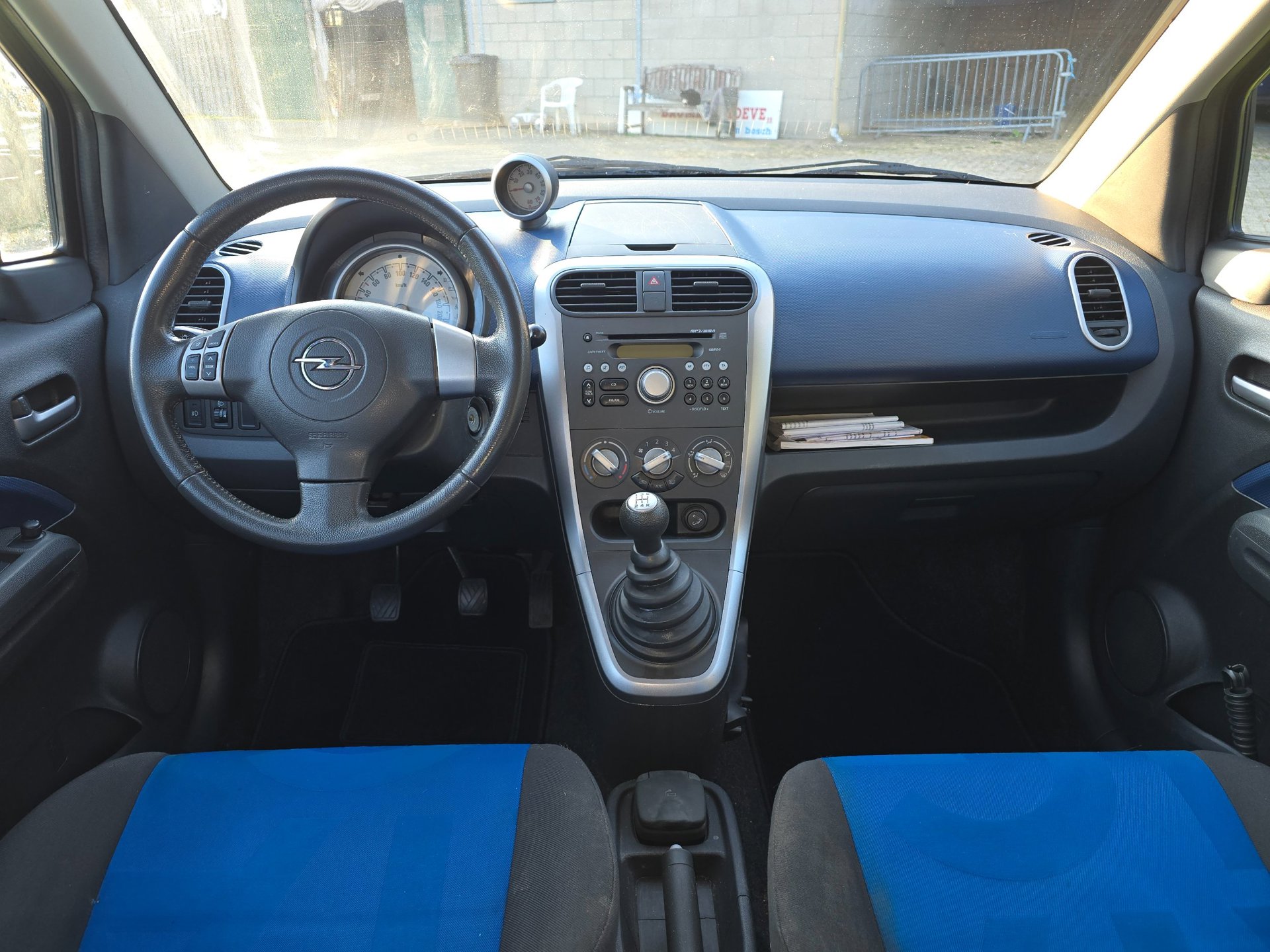 Foto van Opel Agila