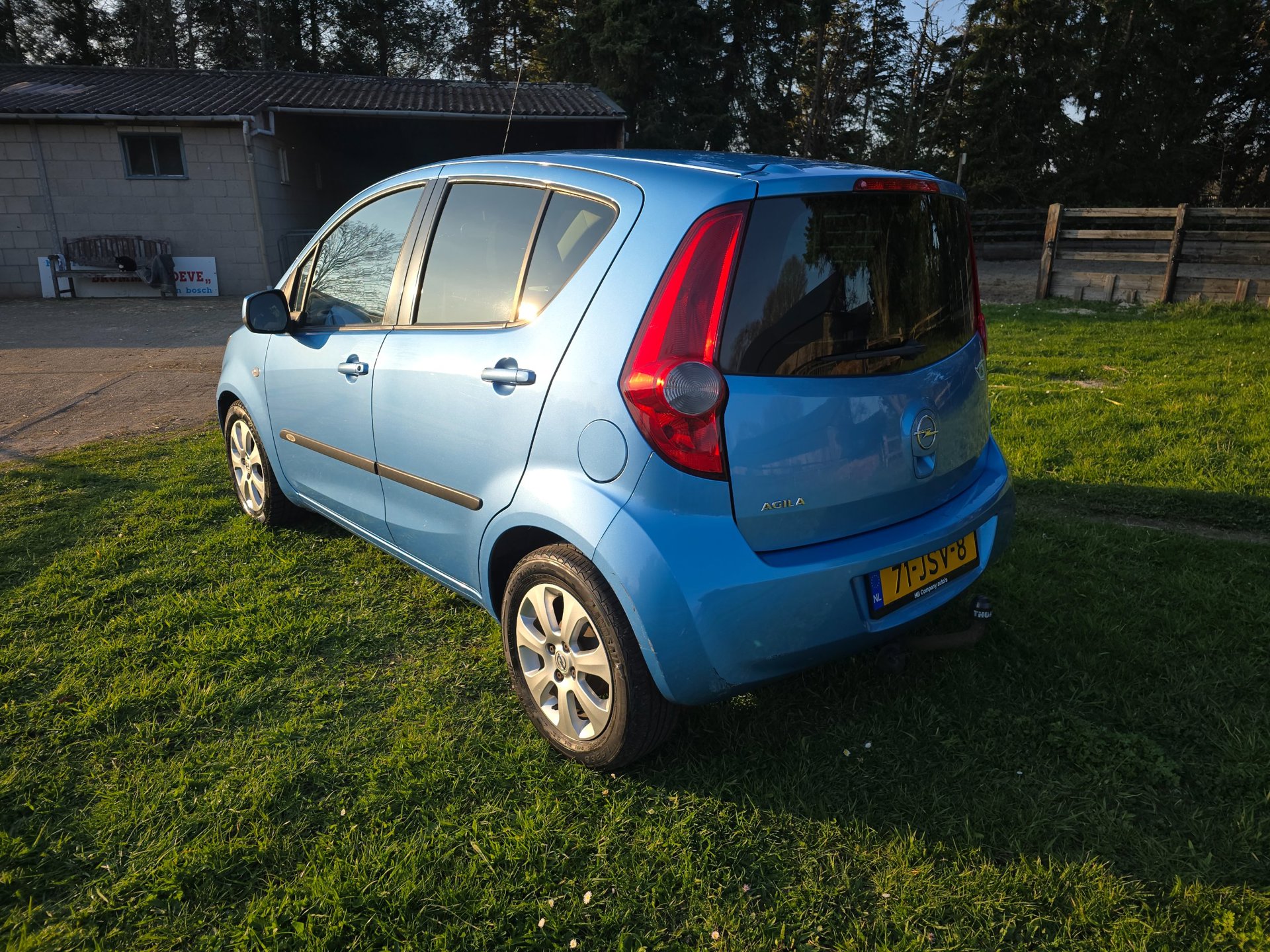 Foto van Opel Agila