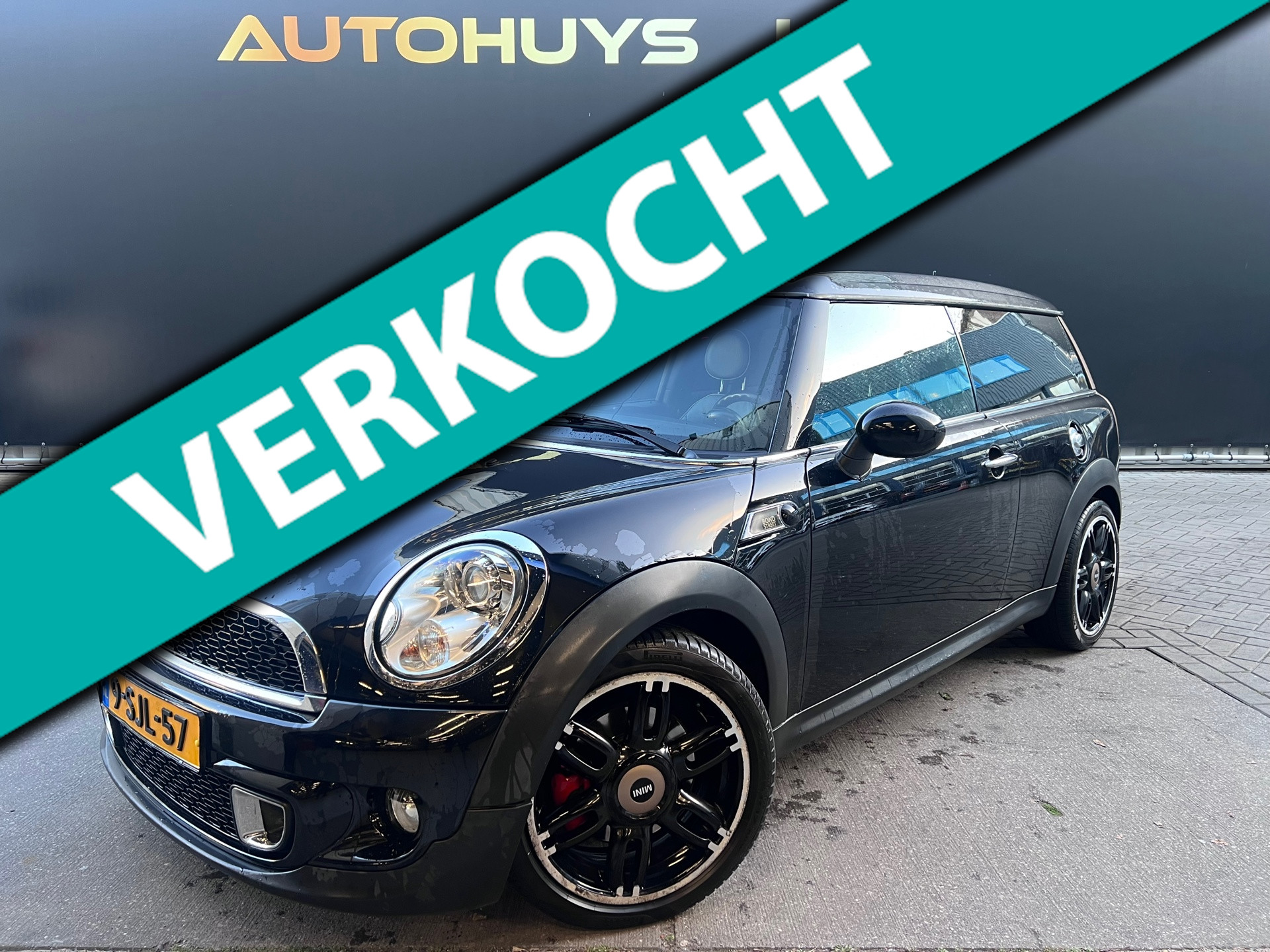 Foto van MINI COOPER S CLUBMAN