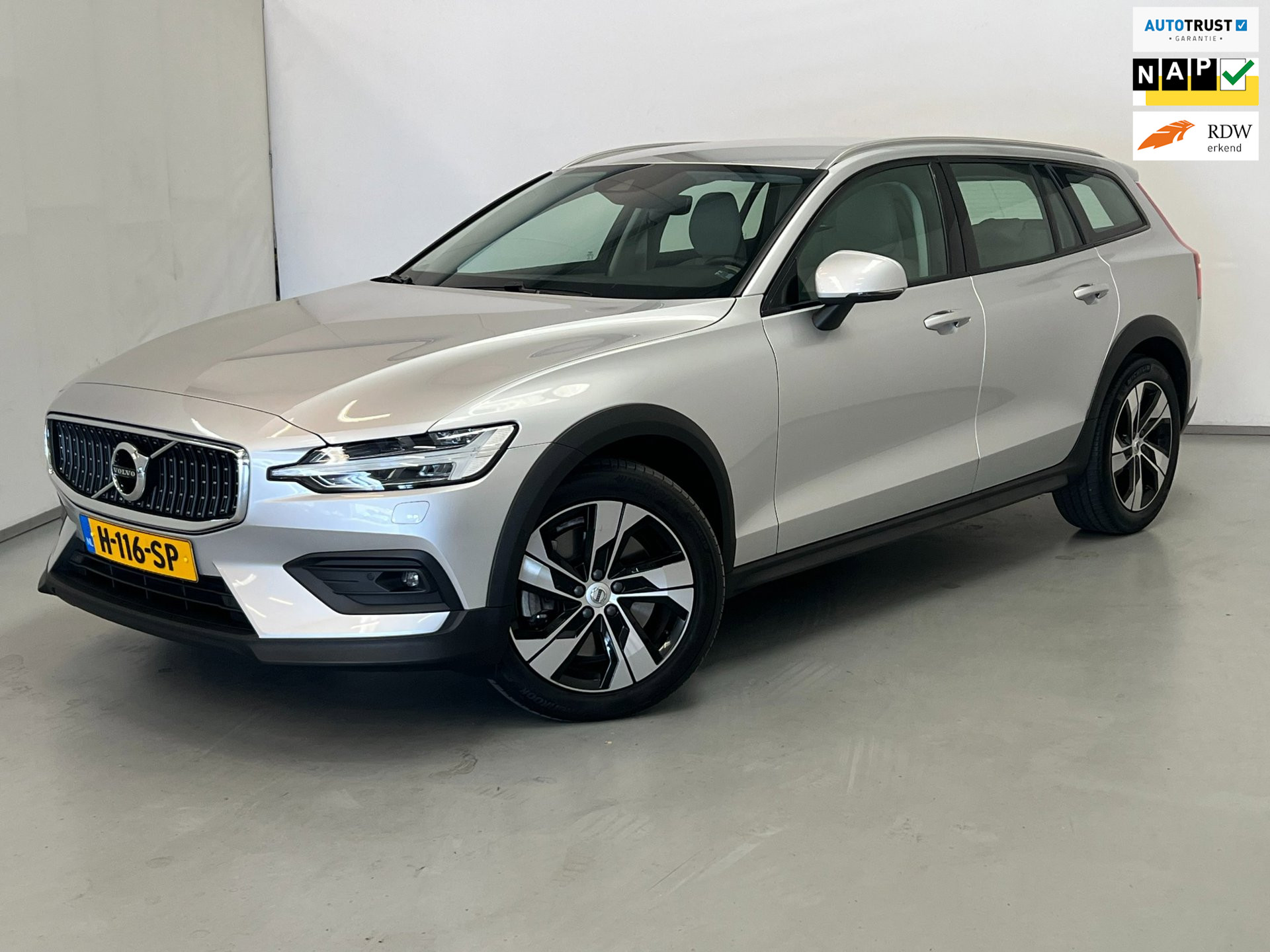 Foto van VOLVO V60 CROSS COUNTRY