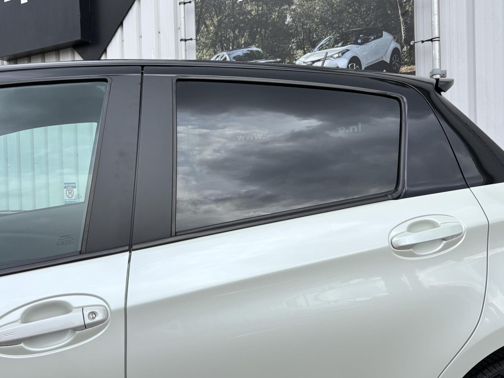 Foto van Toyota Toyota Yaris Hybrid