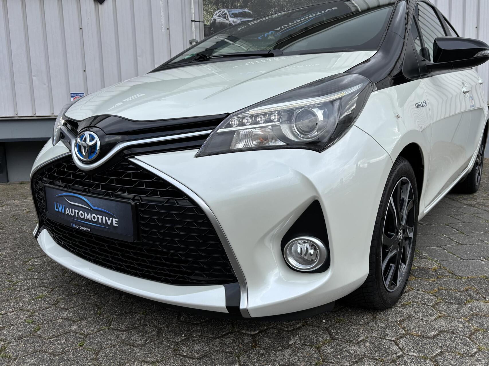 Foto van Toyota Toyota Yaris Hybrid