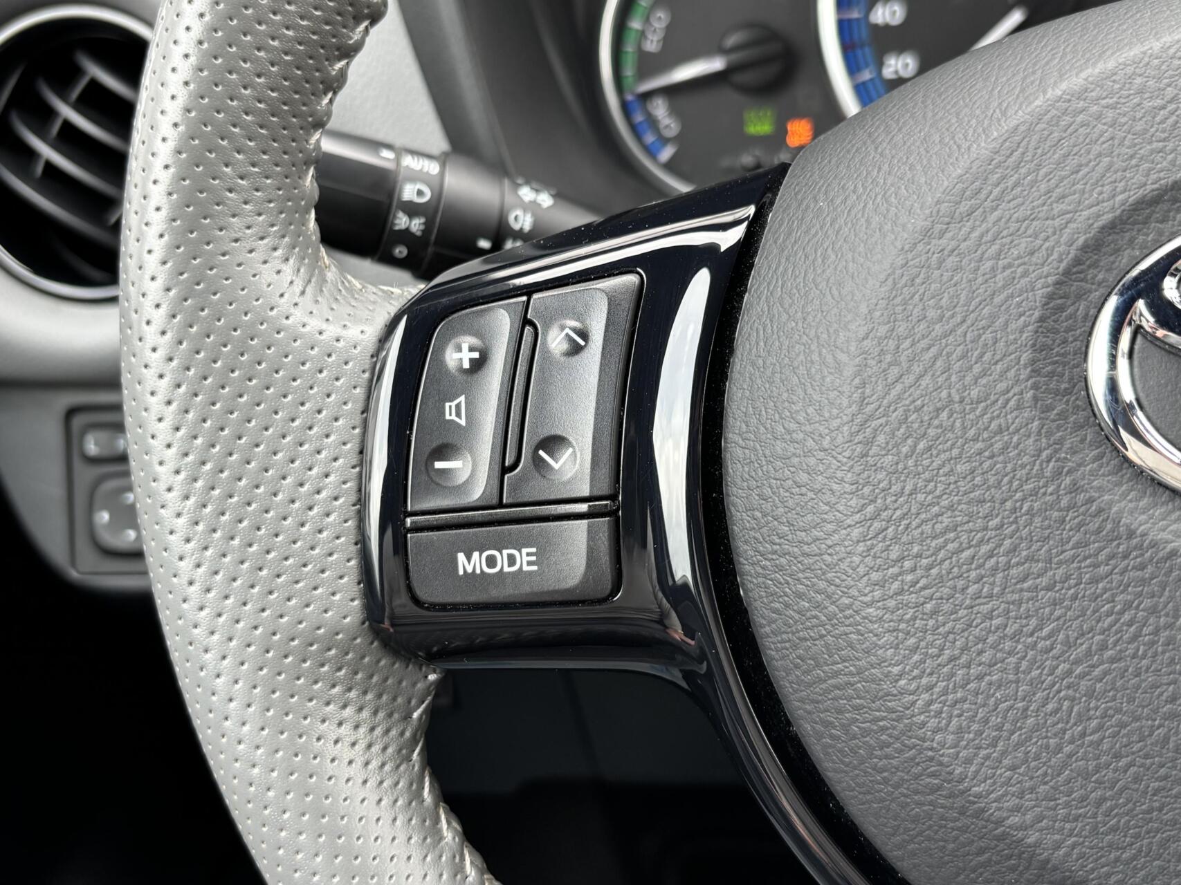 Foto van Toyota Toyota Yaris Hybrid