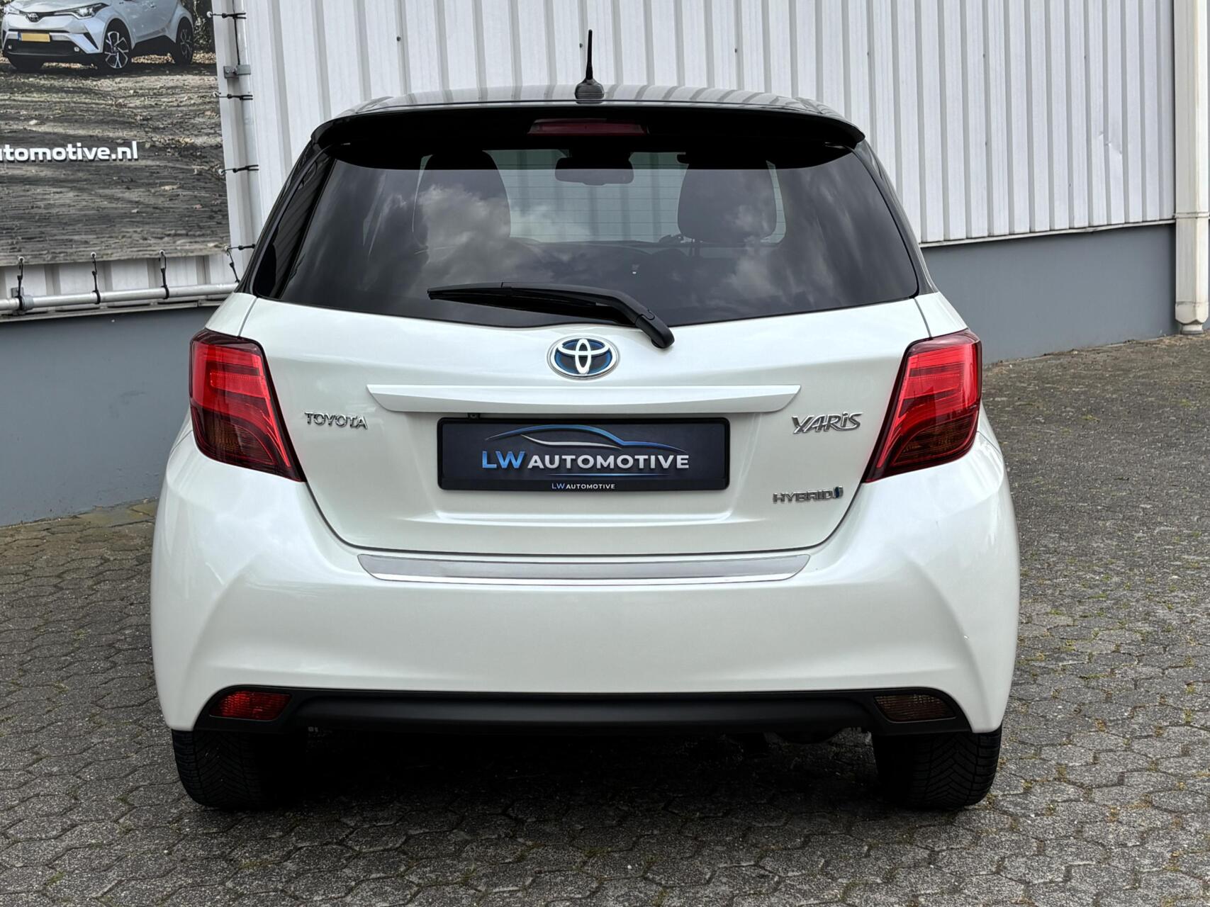 Foto van Toyota Toyota Yaris Hybrid