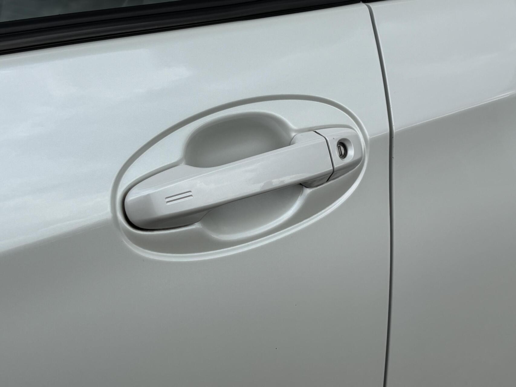 Foto van Toyota Toyota Yaris Hybrid