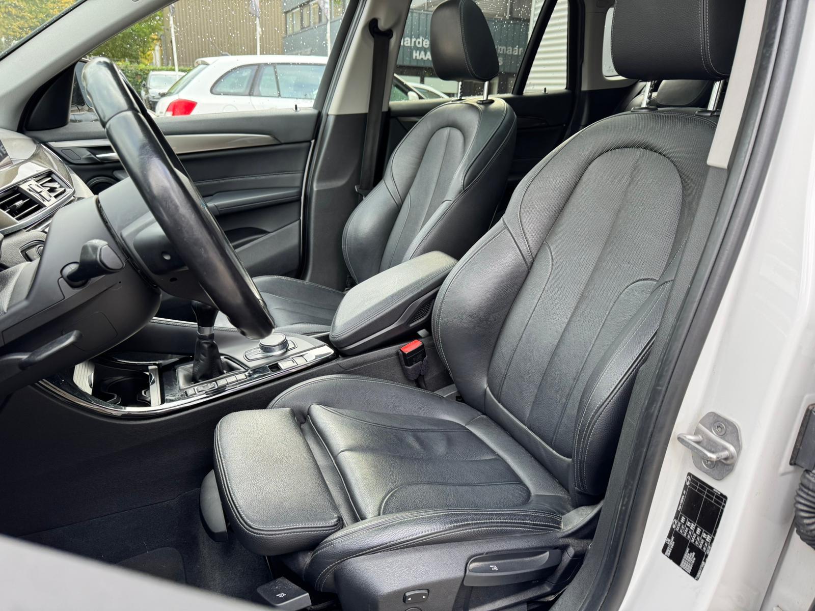 Foto van BMW X1 Sdrive18i