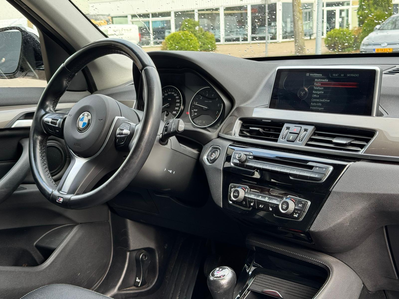Foto van BMW X1 Sdrive18i