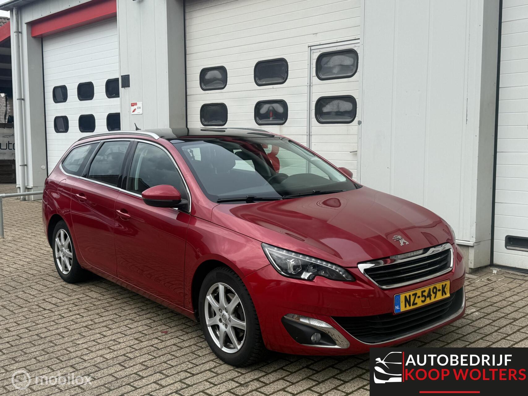 Peugeot 308 1.6 BlueHDI Allure LED PANO 159.000KM 2016 - voorkant