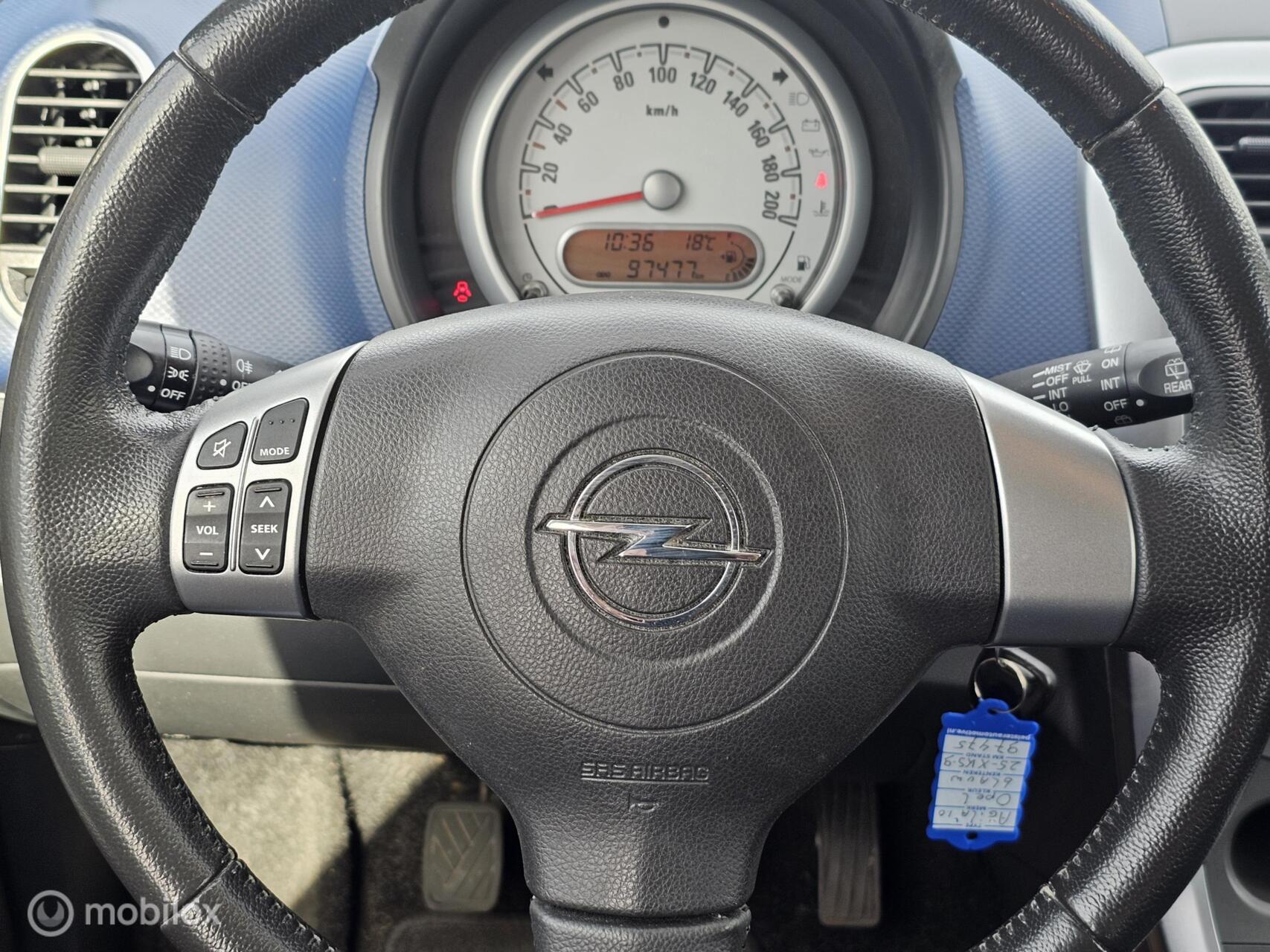 Foto van Opel Agila