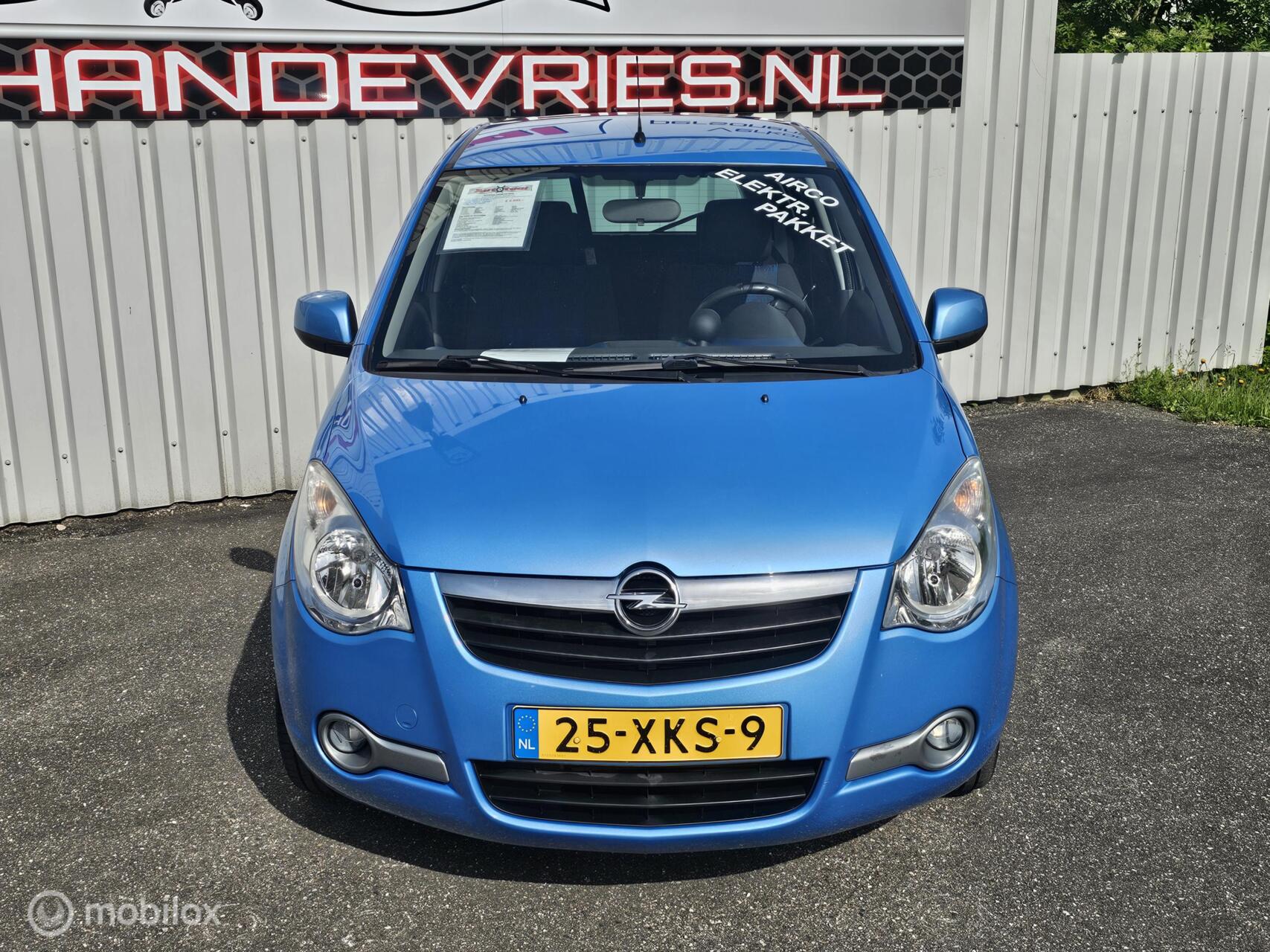 Foto van Opel Agila