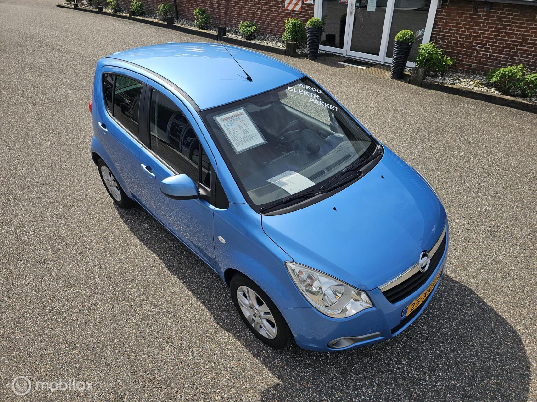 Foto van Opel Agila