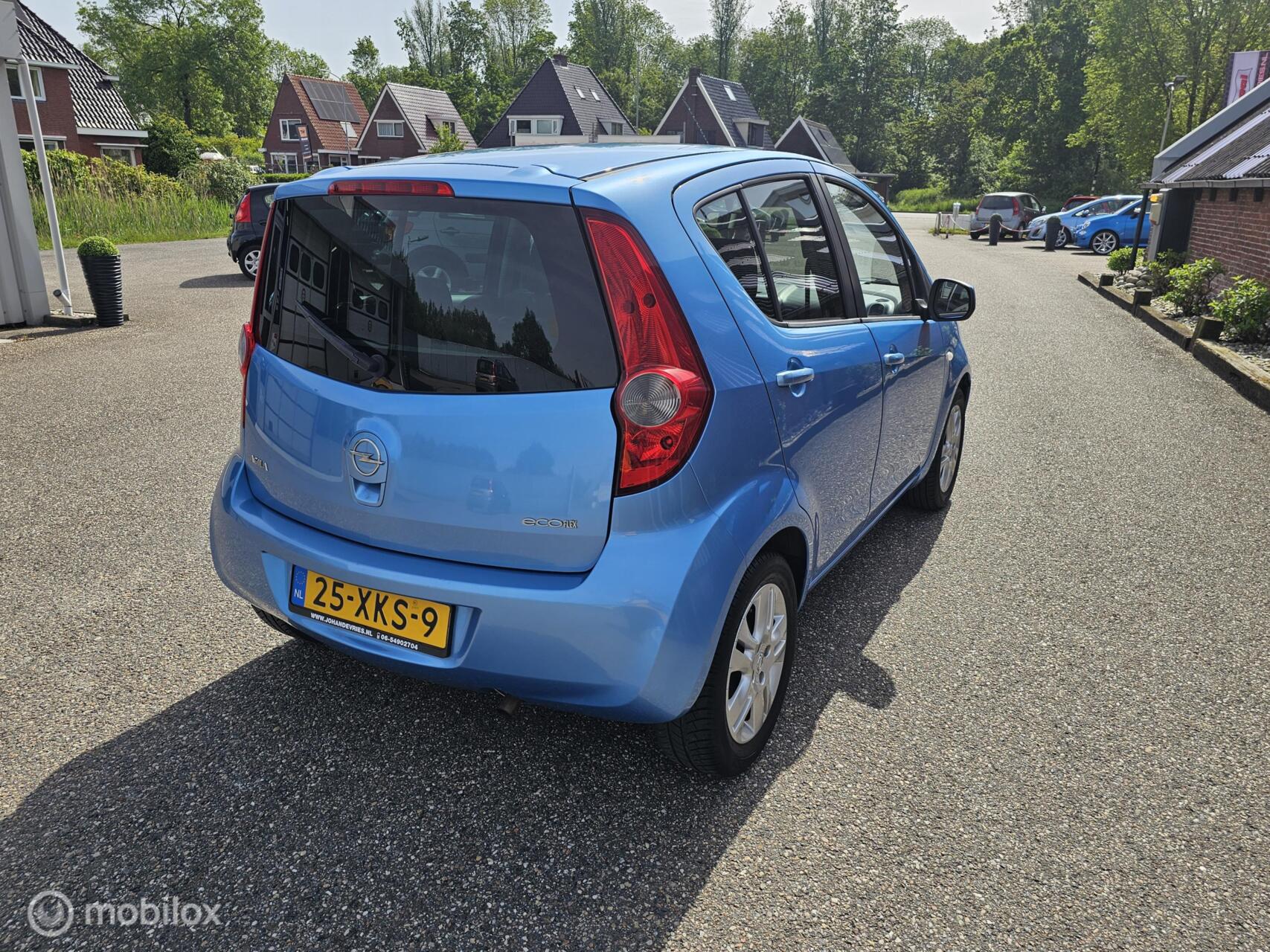 Foto van Opel Agila