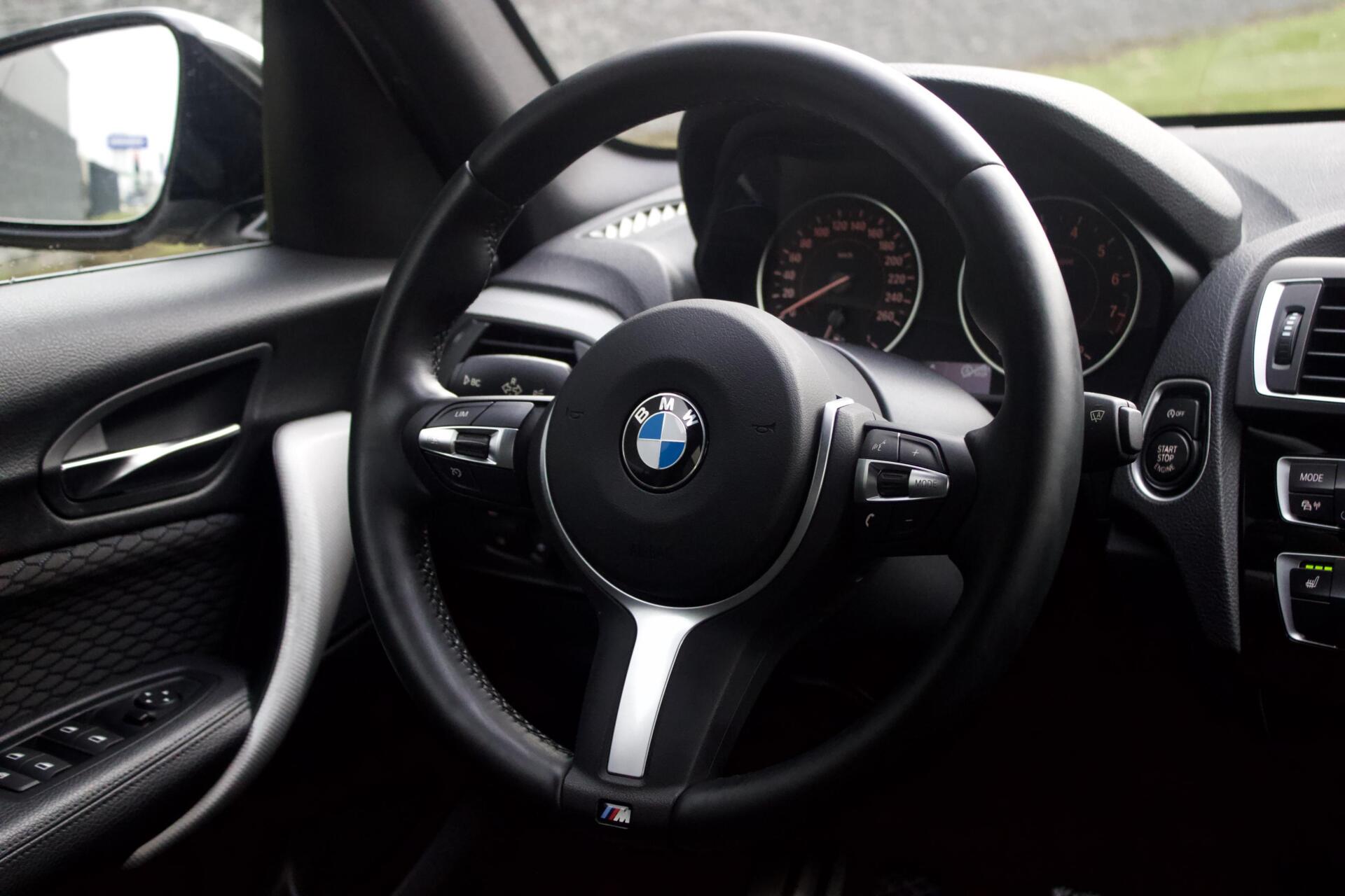 Foto van BMW 118i