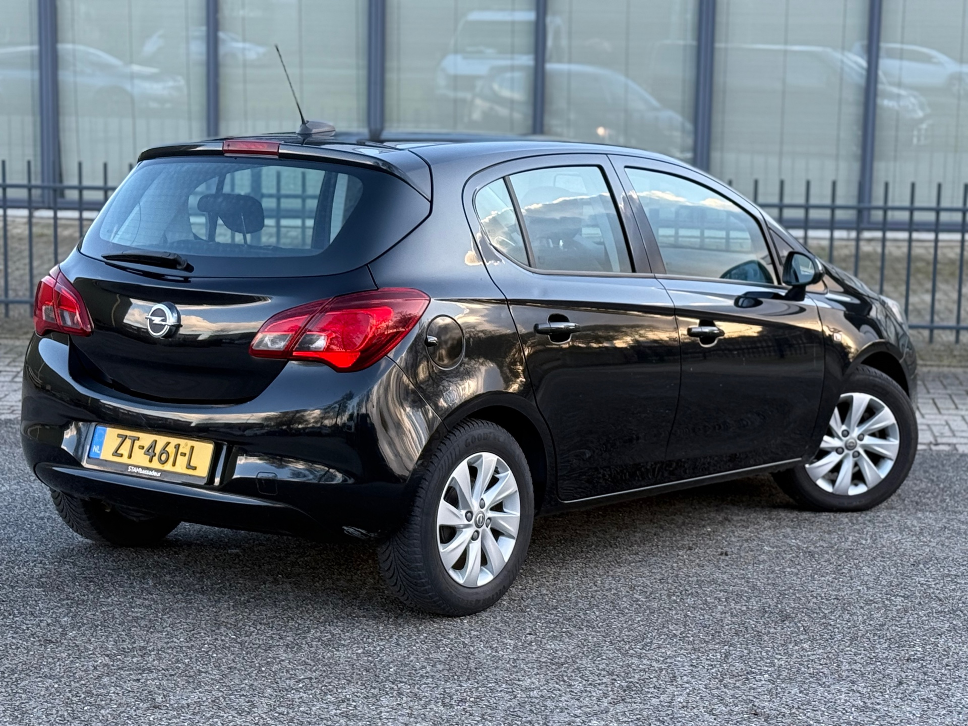 Foto van Opel Corsa-e