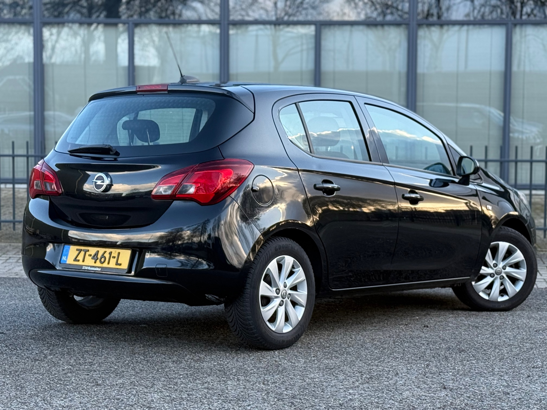 Foto van Opel Corsa-e